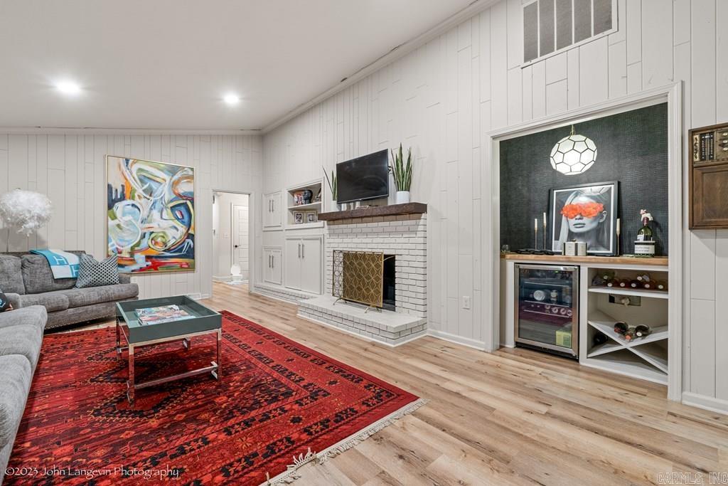 WYNNEWOOD ADDITION - Residential