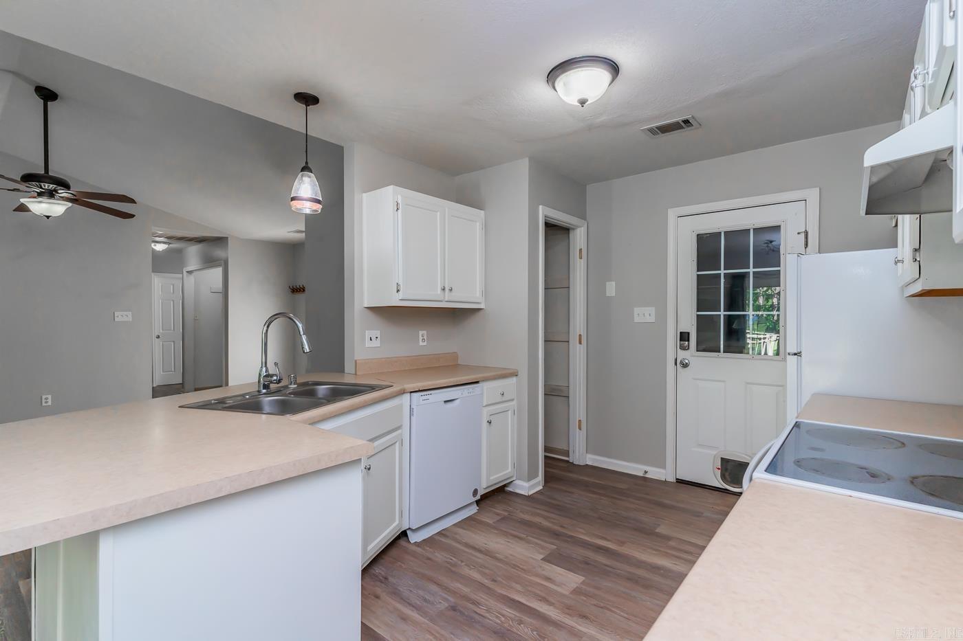 COGGINS - Residential