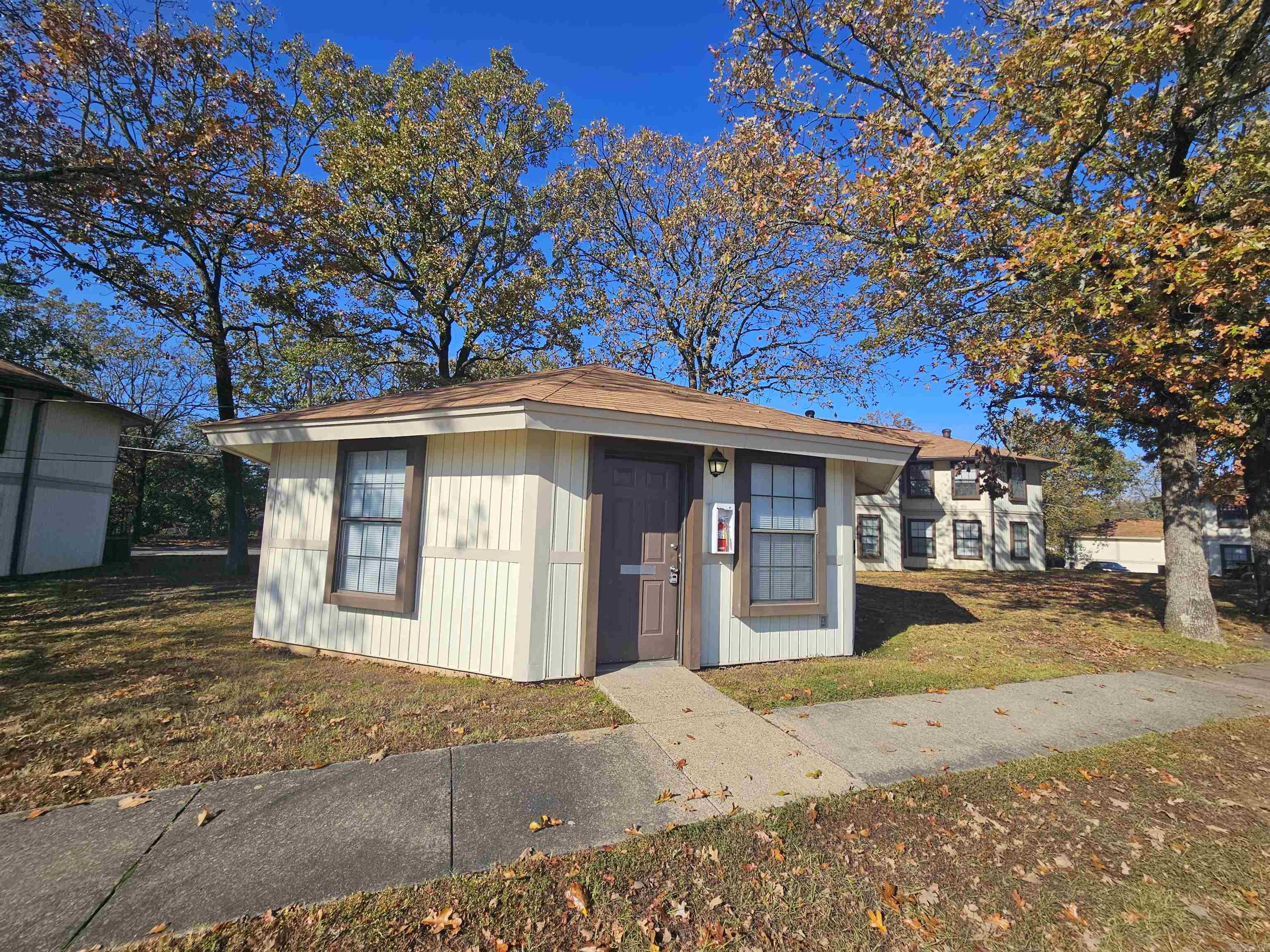 Apple Valley - Residential Lease