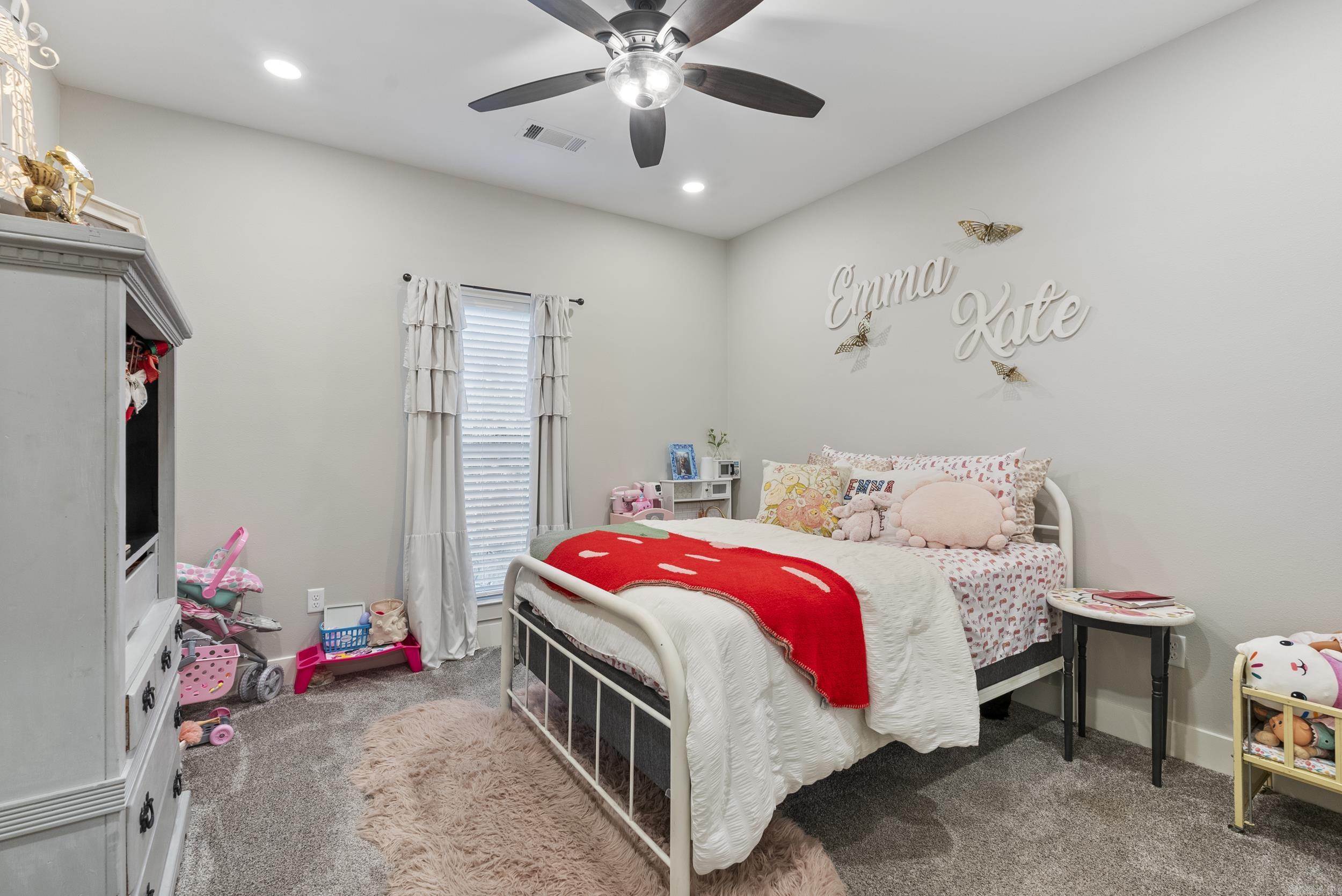 Bullet Davis Estates - Residential