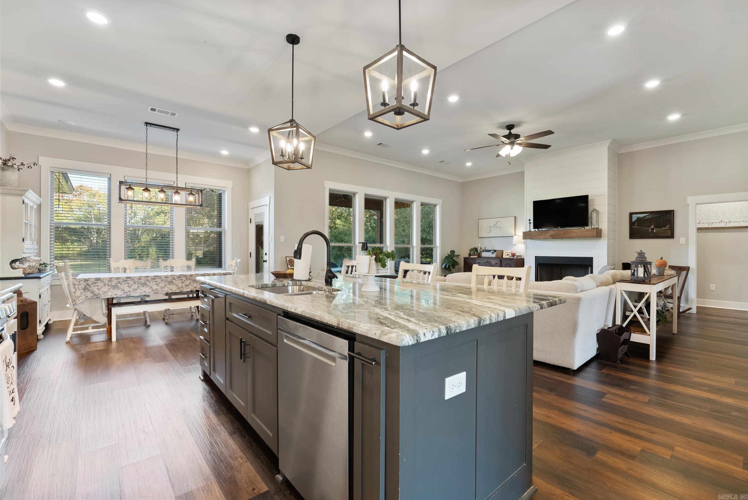 Bullet Davis Estates - Residential