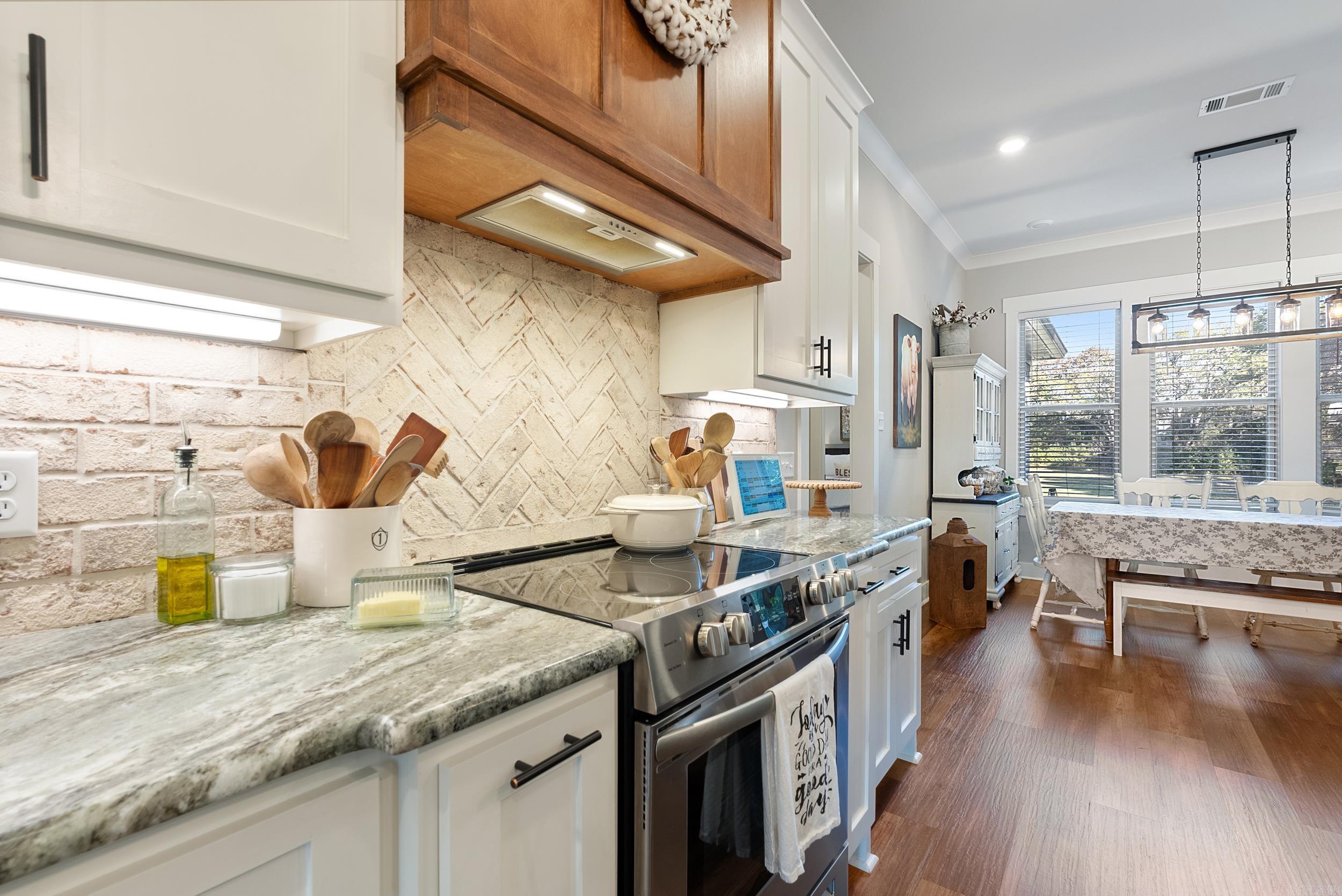 Bullet Davis Estates - Residential