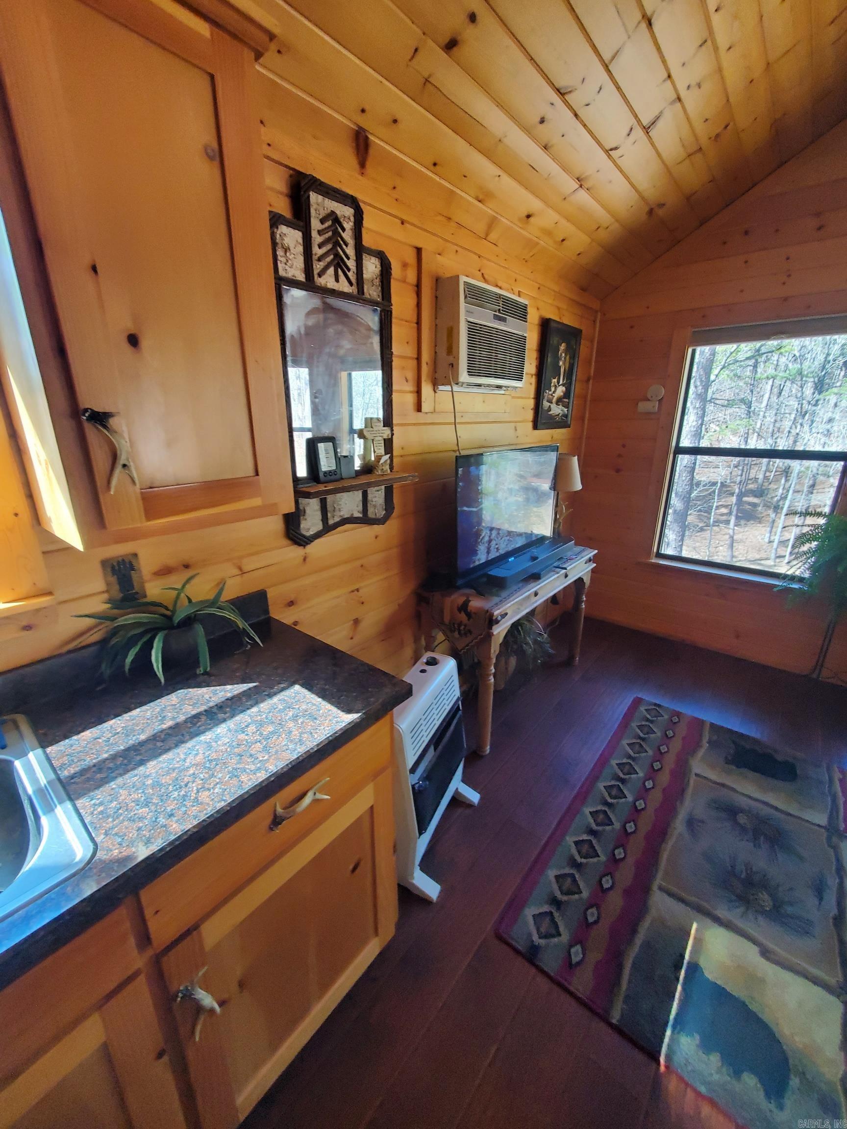 TOWN OF EGGER (CHERRY HILL) - Residential