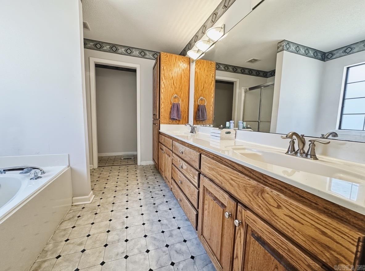 Pat Reed - Residential