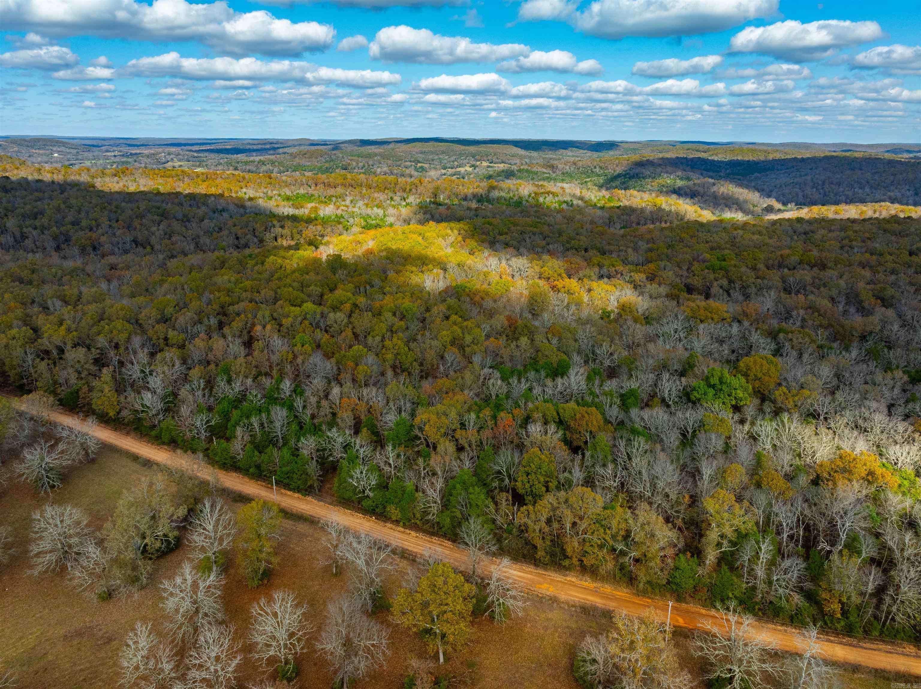 Stunning 72-Acre Property in the Heart of the Ozarks ā Prime Hunting and Adventure Spot Nestled in the heart of the Ozarks, this incredible 72-acre property offers the ultimate outdoor escape, with wooded landscapes, gravel road frontage, and multiple natural springs running throughout. Located along Hulett Road, this land has been cherished by the same family for generations, providing a unique opportunity to own a slice of Ozark heritage. Perfect for hunters and nature enthusiasts, this land is a prime habitat for Whitetail deer, large Tom turkeys, and even the occasional black bear. The presence of springs and lush woods enhances the thriving wildlife, making it an ideal hunting ground or a peaceful spot for a cabin retreat. A powerline crosses the back corner, adding potential for future development. If you've been searching for a property with running water, youāll appreciate the bubbling springs scattered across the terrain. Located just outside Evening Shade, AR, and close to Ash Flat in Sharp County, the property is near the scenic Strawberry River and Harold Alexander Wildlife Management Area, adding to its recreational appeal.