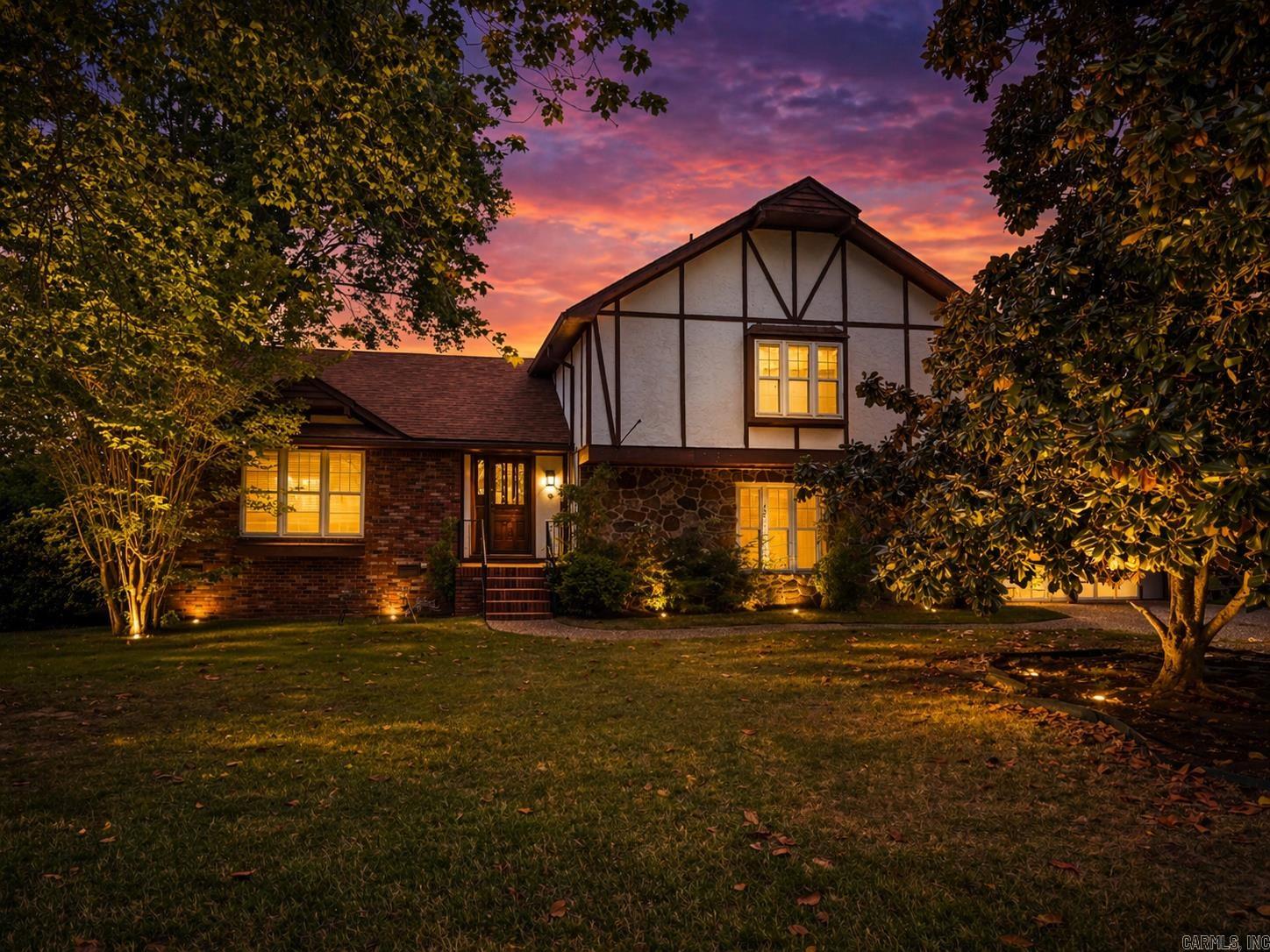 JACKSON HGTS - Residential