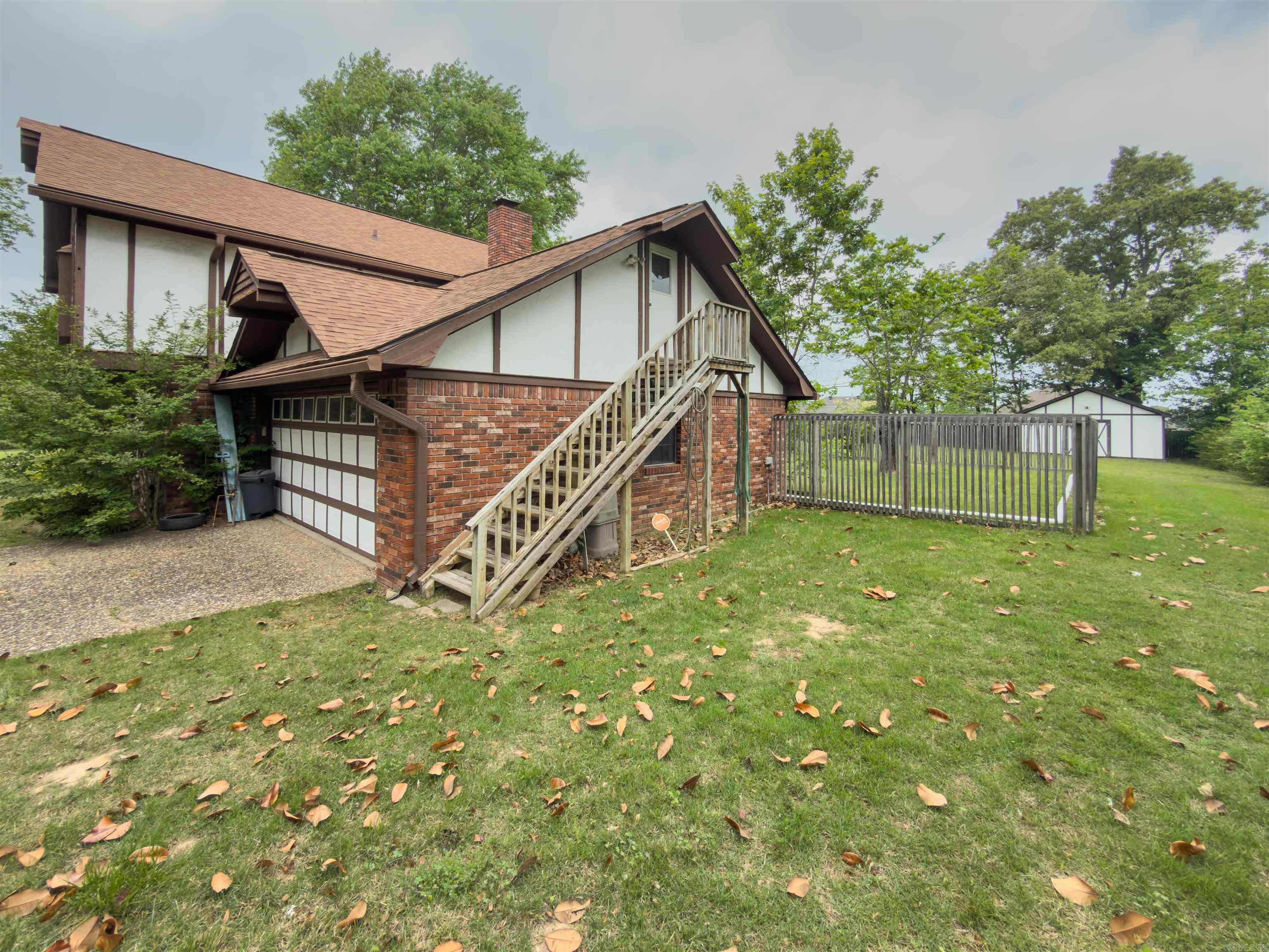 JACKSON HGTS - Residential