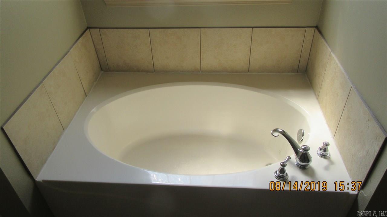 Wisteria Vineyard - Residential Lease