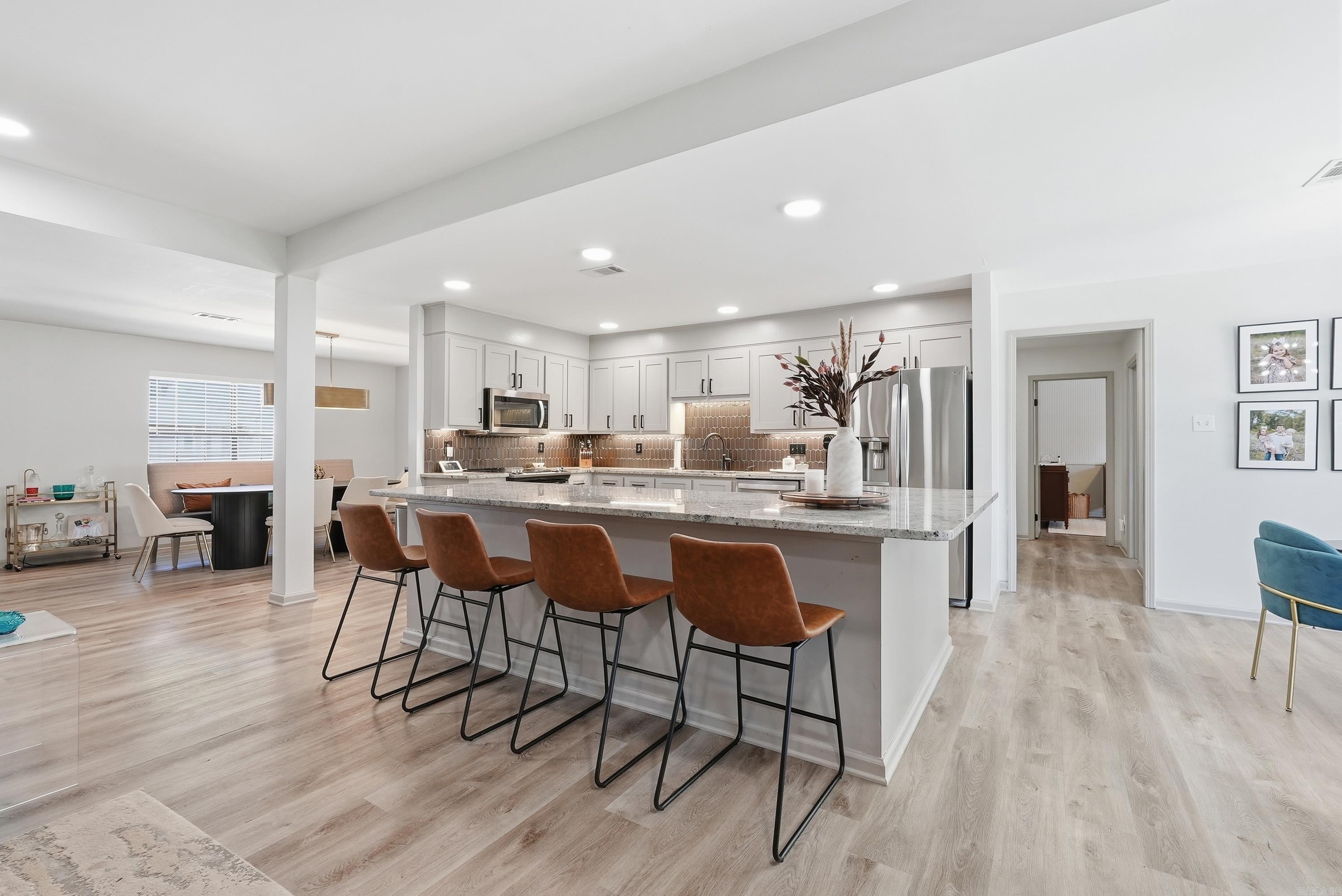 BAINBRIDGE - Residential