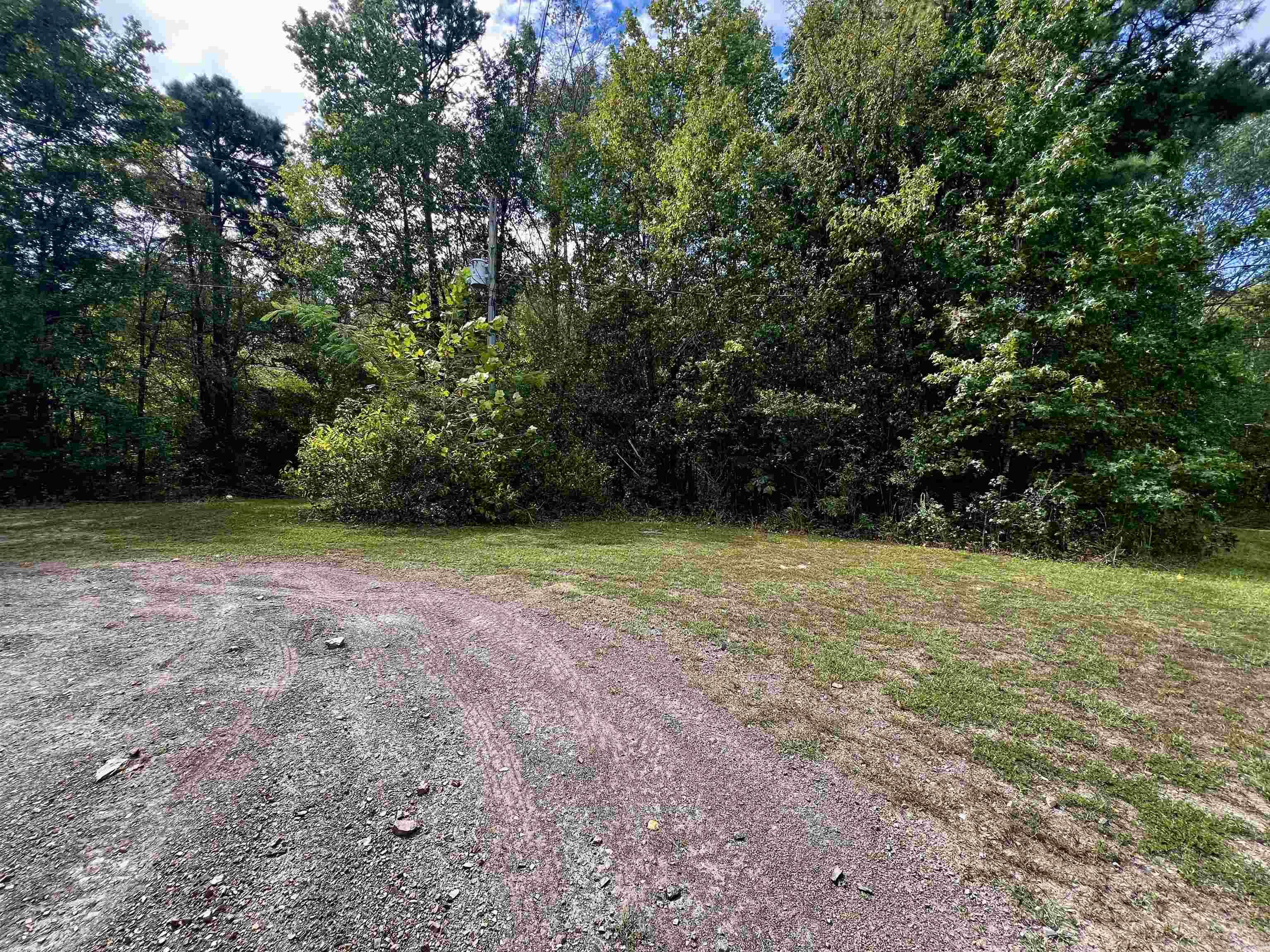 Metes & Bounds - Land