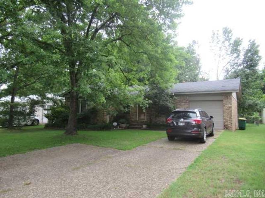 UNDER CONTRACT BEFORE LISTED