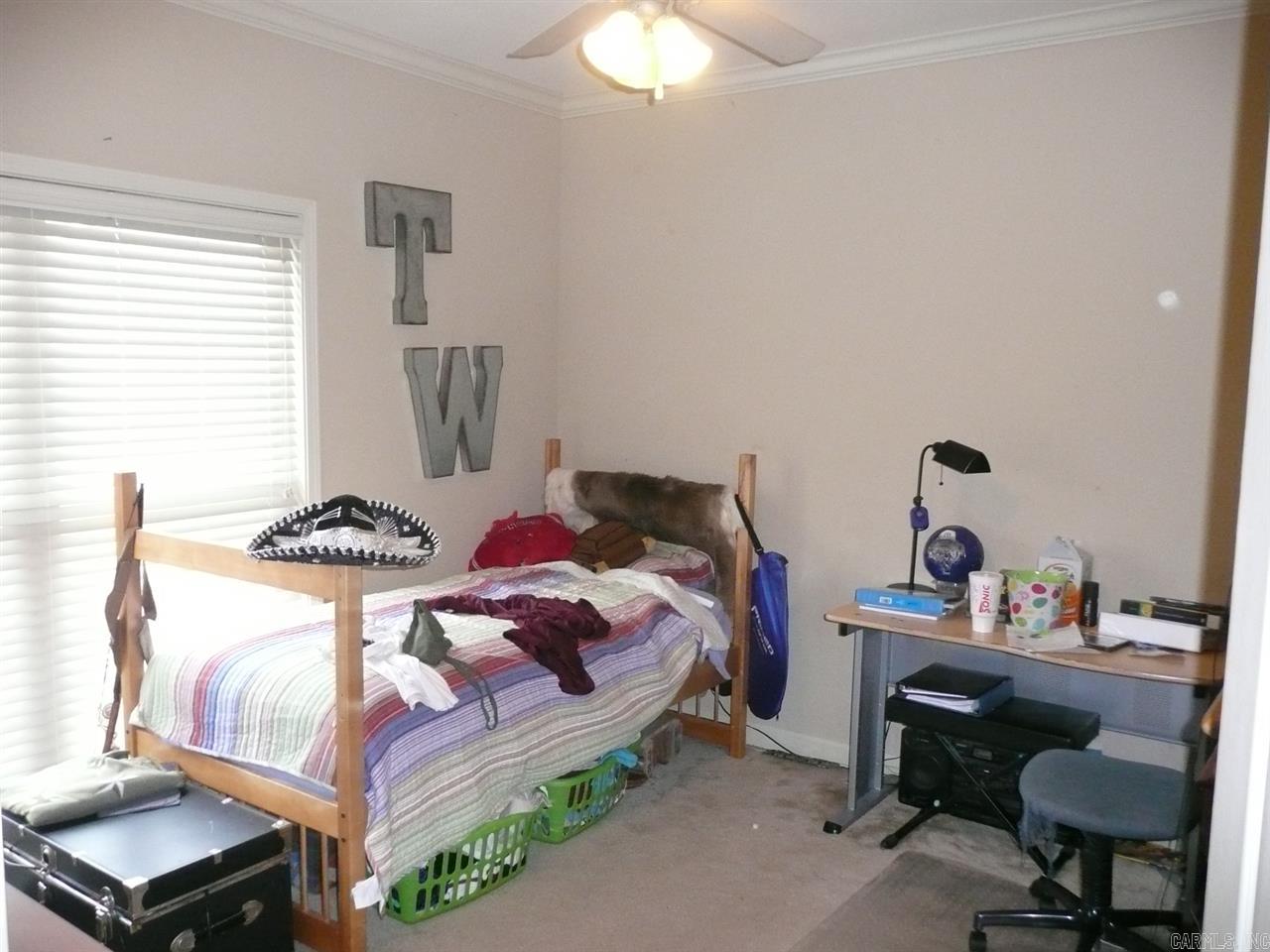 LONGHILLS VILLAGE - Residential