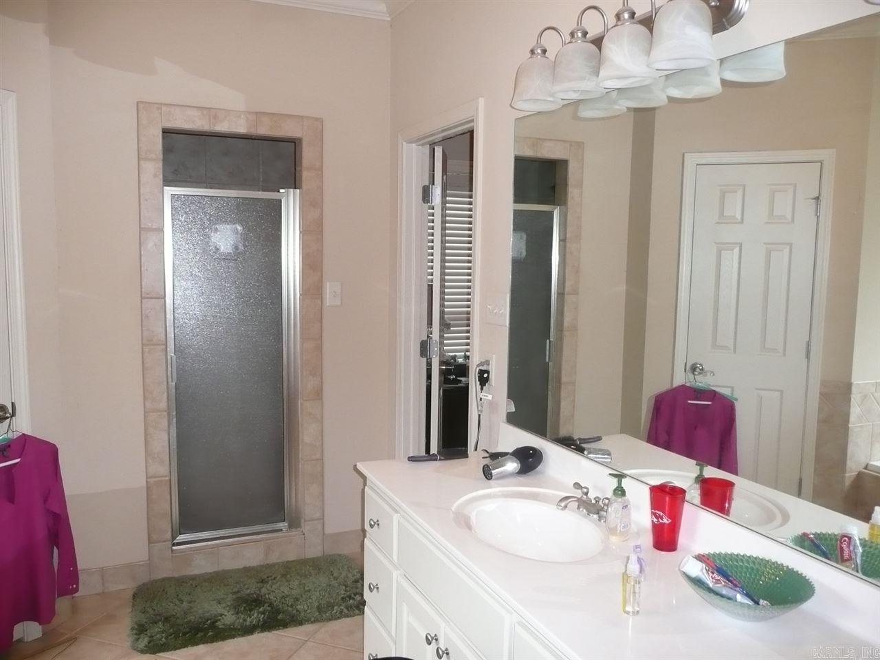 LONGHILLS VILLAGE - Residential