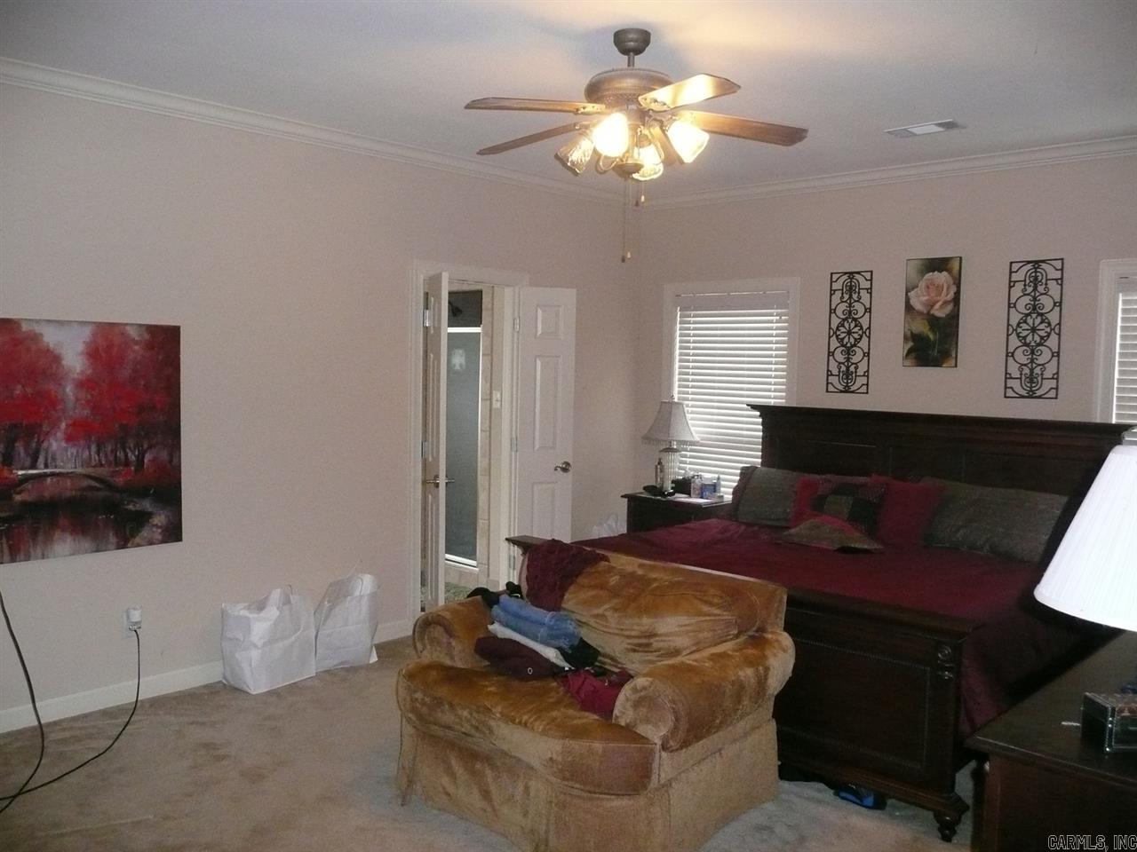 LONGHILLS VILLAGE - Residential