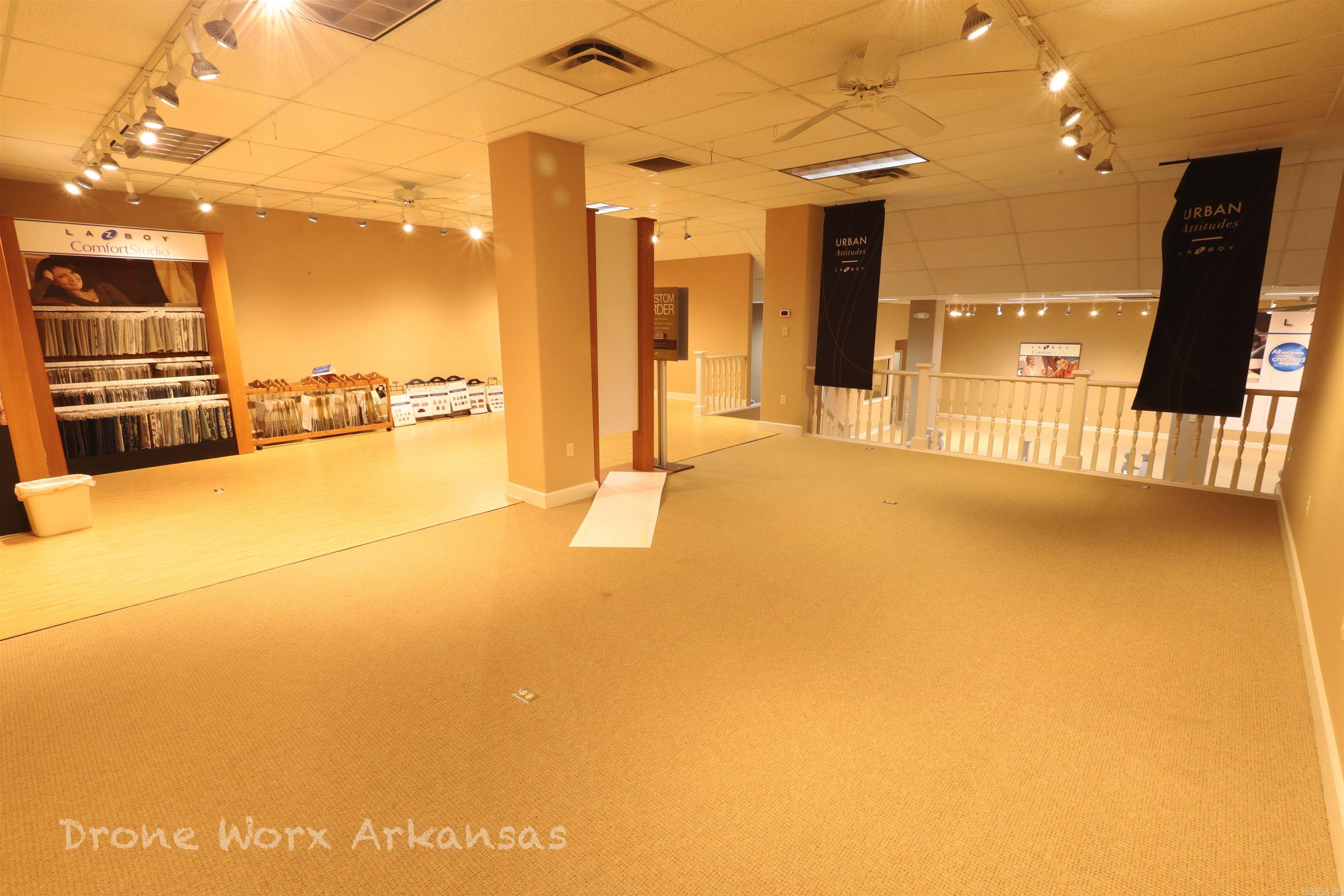 Marshall - Commercial Sale