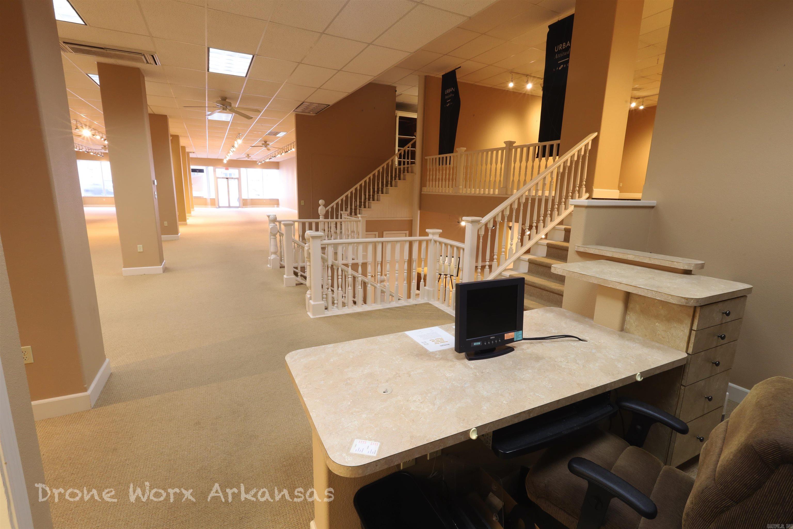 Marshall - Commercial Sale