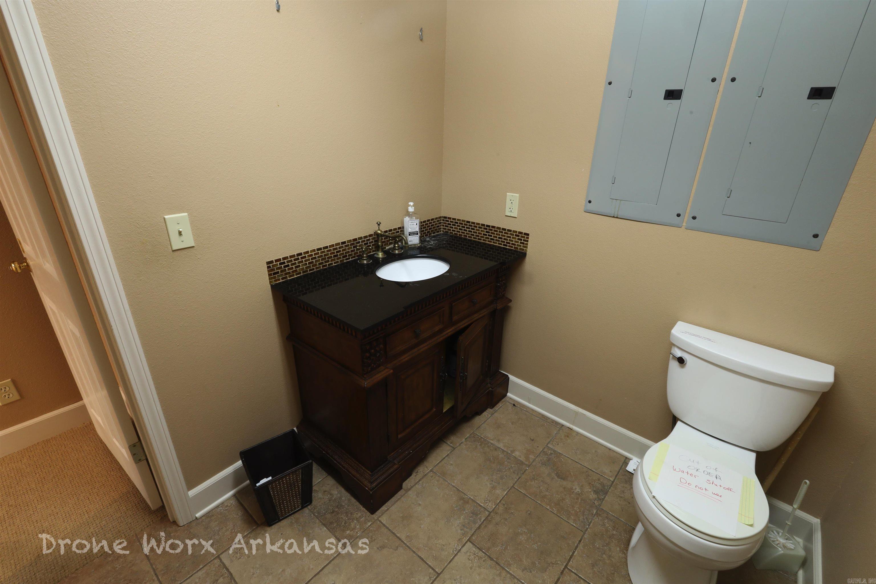 Marshall - Commercial Sale