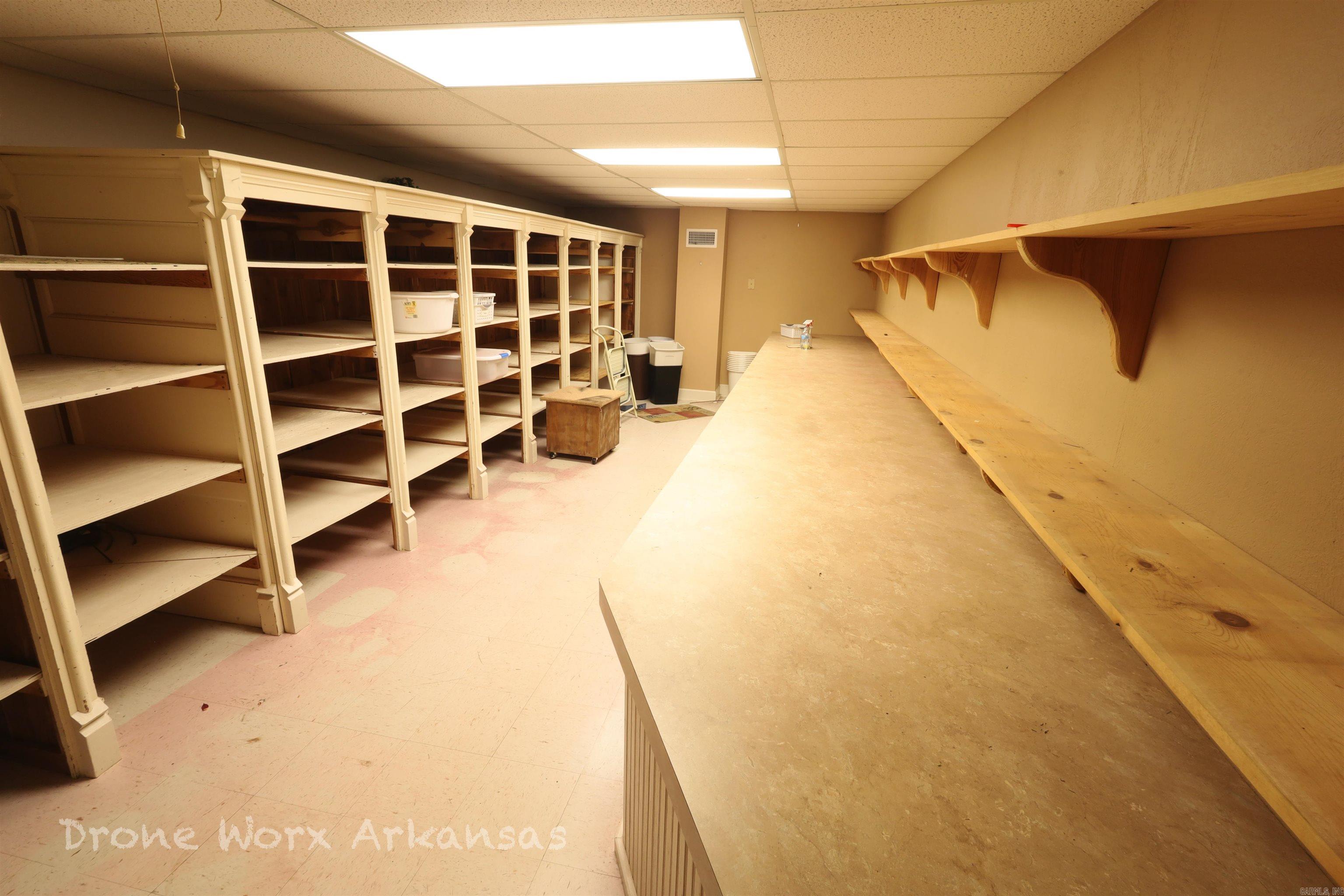 Marshall - Commercial Sale