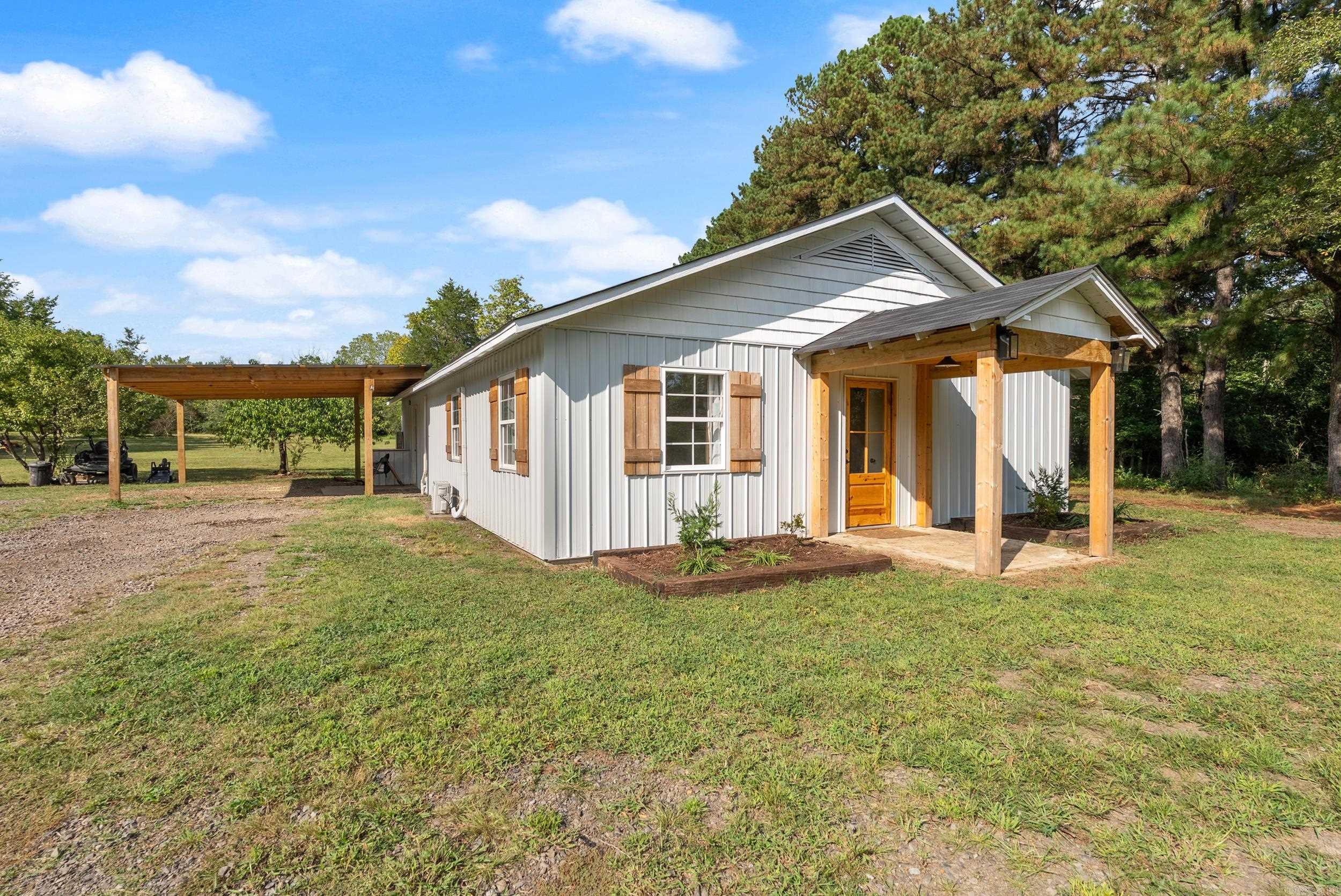 Metes & Bounds - Residential