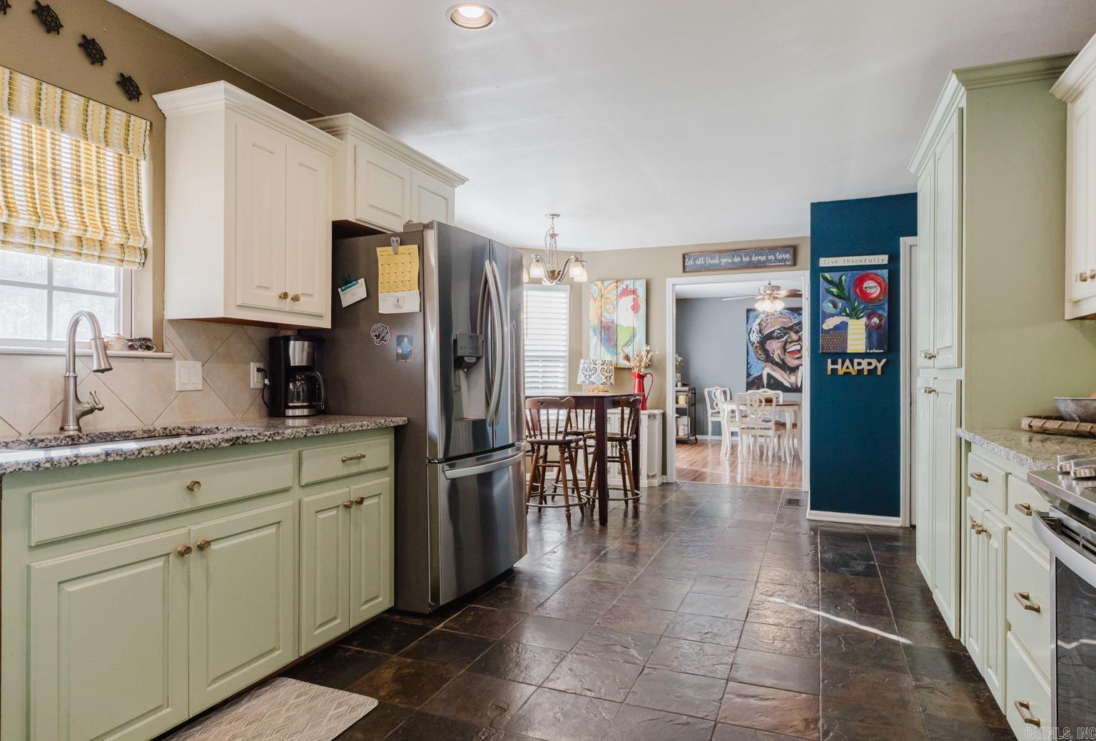 SALINA SPRINGS - Residential