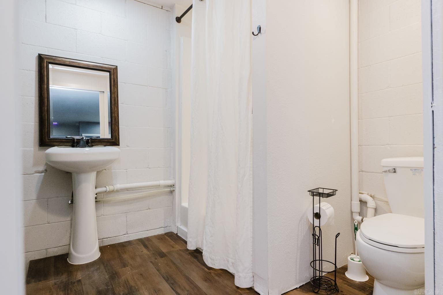 SALINA SPRINGS - Residential