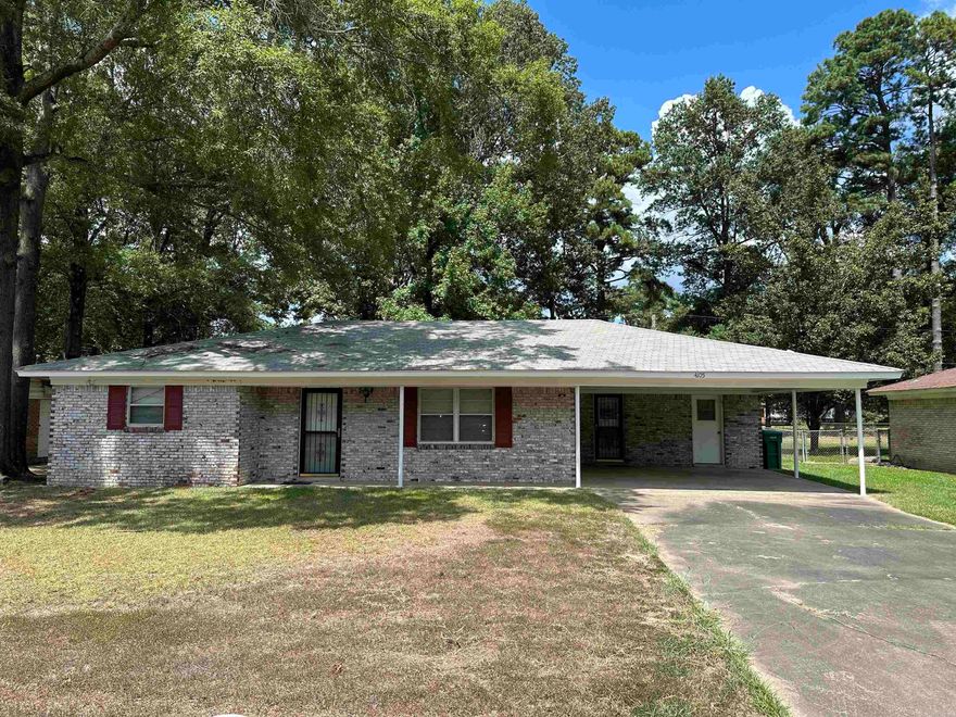 Welcome to your new home! Featuring three spacious bedrooms and one and a half bathrooms, this beautifully maintained property is MOVE IN READY! Features include: double car-port, fully fenced back yard, ample cabinet and counter top space, separate laundry room and many more! Located in a friendly neighborhood with convenient access to local amenities, this home wont last long! Call today to schedule your own private tour!