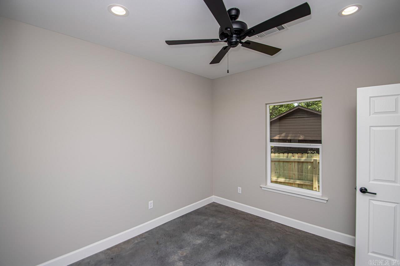 Hicks Interurban - Residential Lease