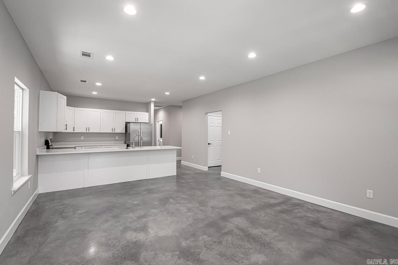 Hicks Interurban - Residential Lease