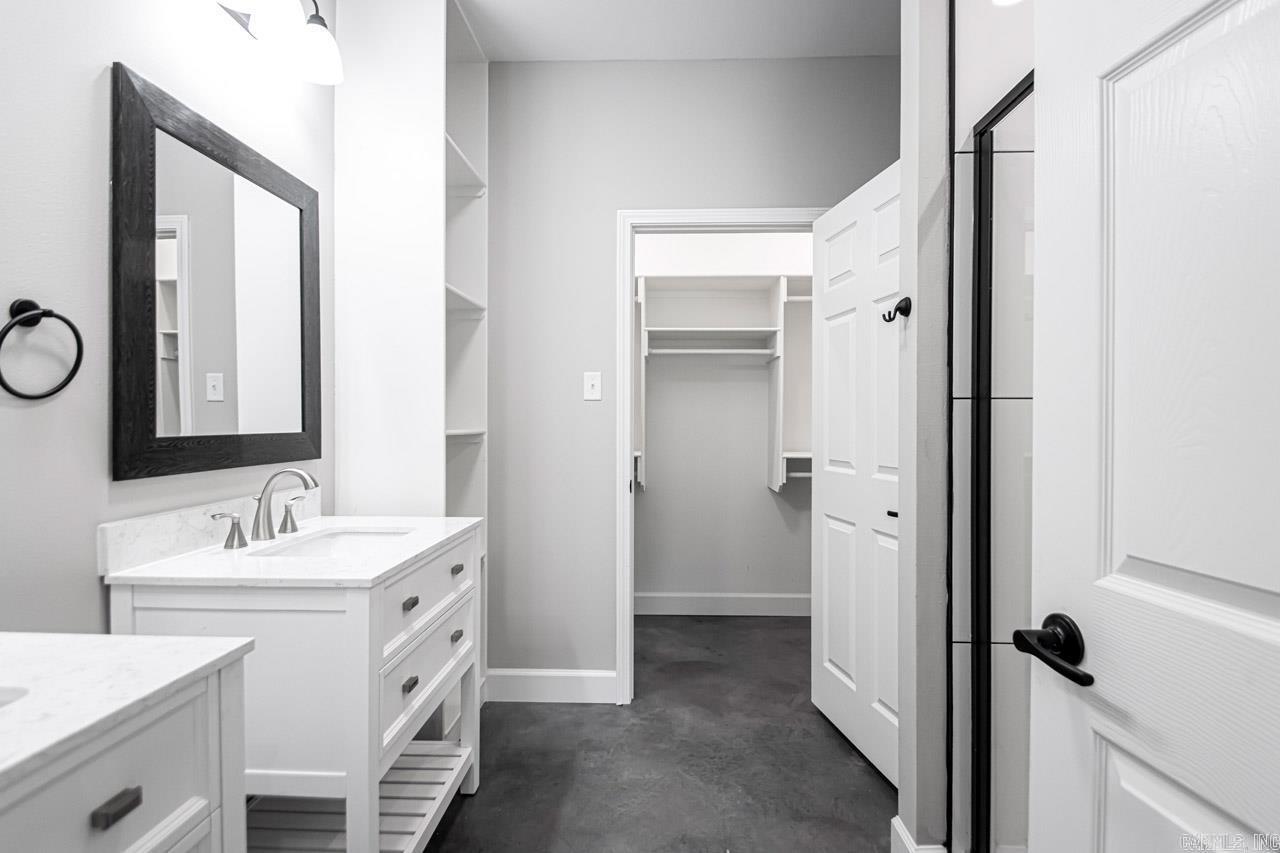 Hicks Interurban - Residential Lease