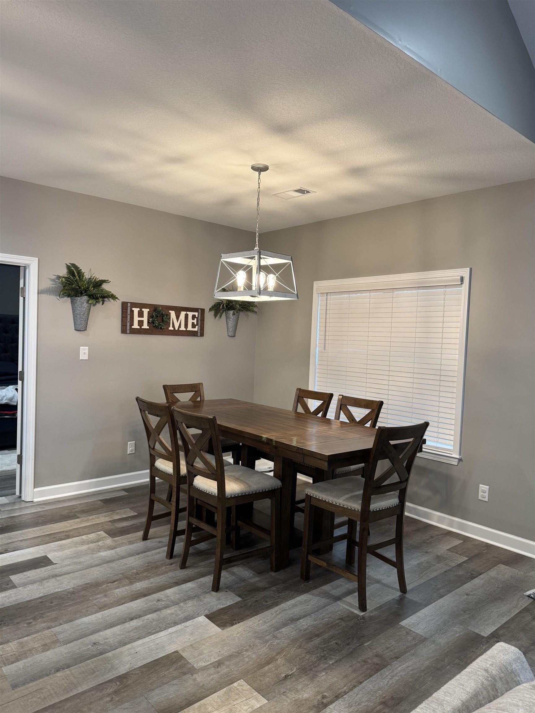 REGISTER ESTATES - Residential