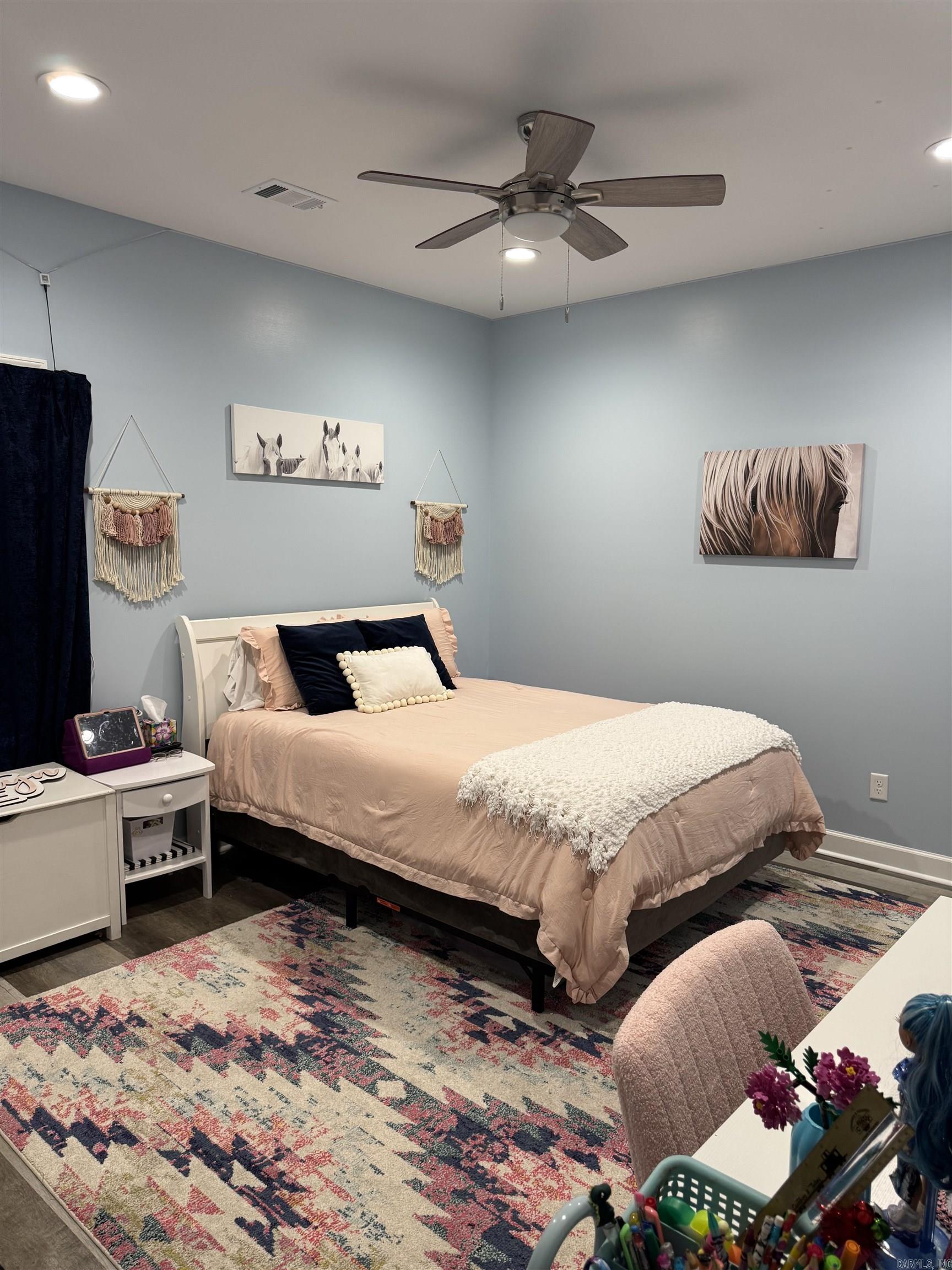 REGISTER ESTATES - Residential