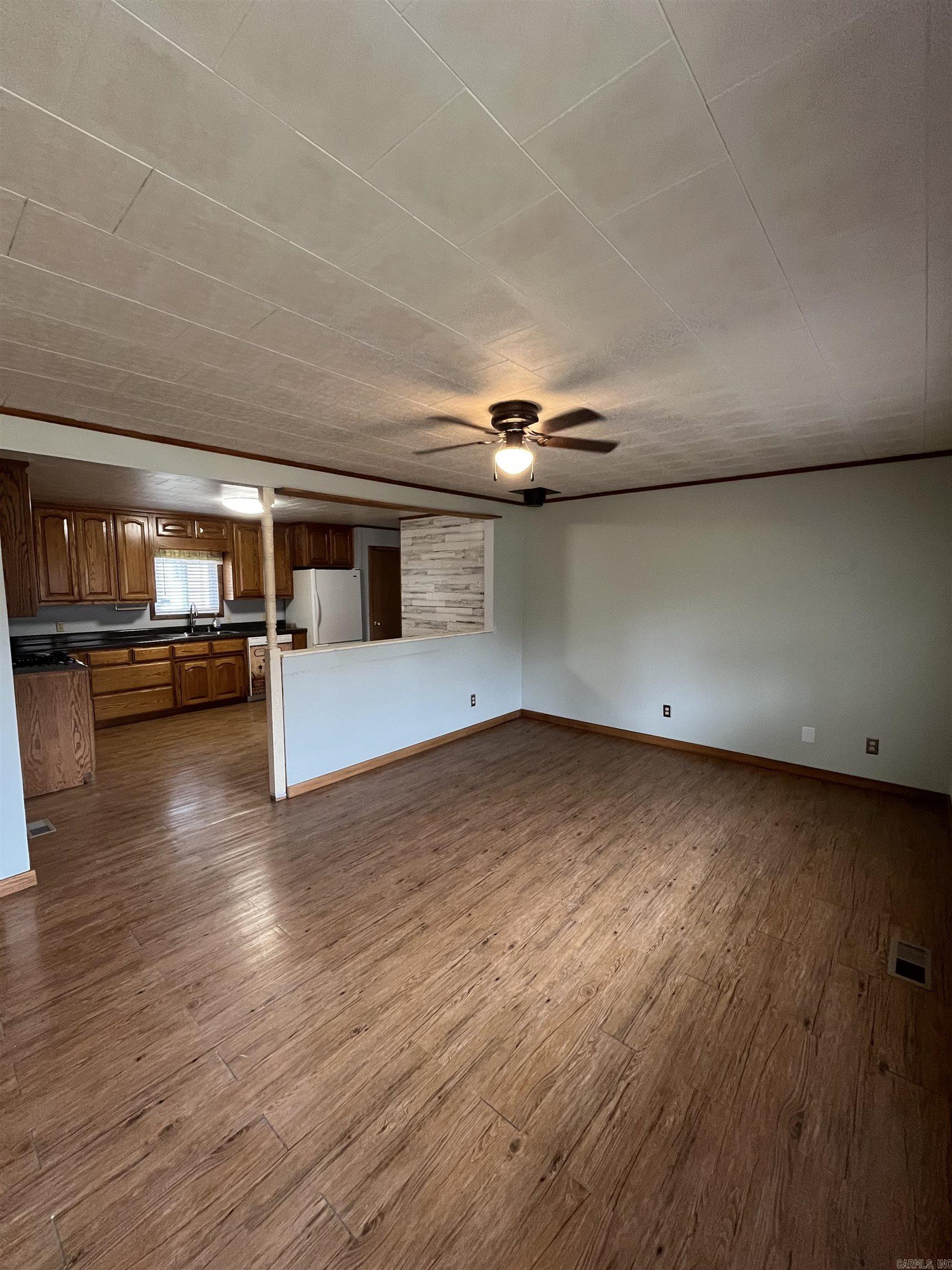 PILOT HILL - Residential