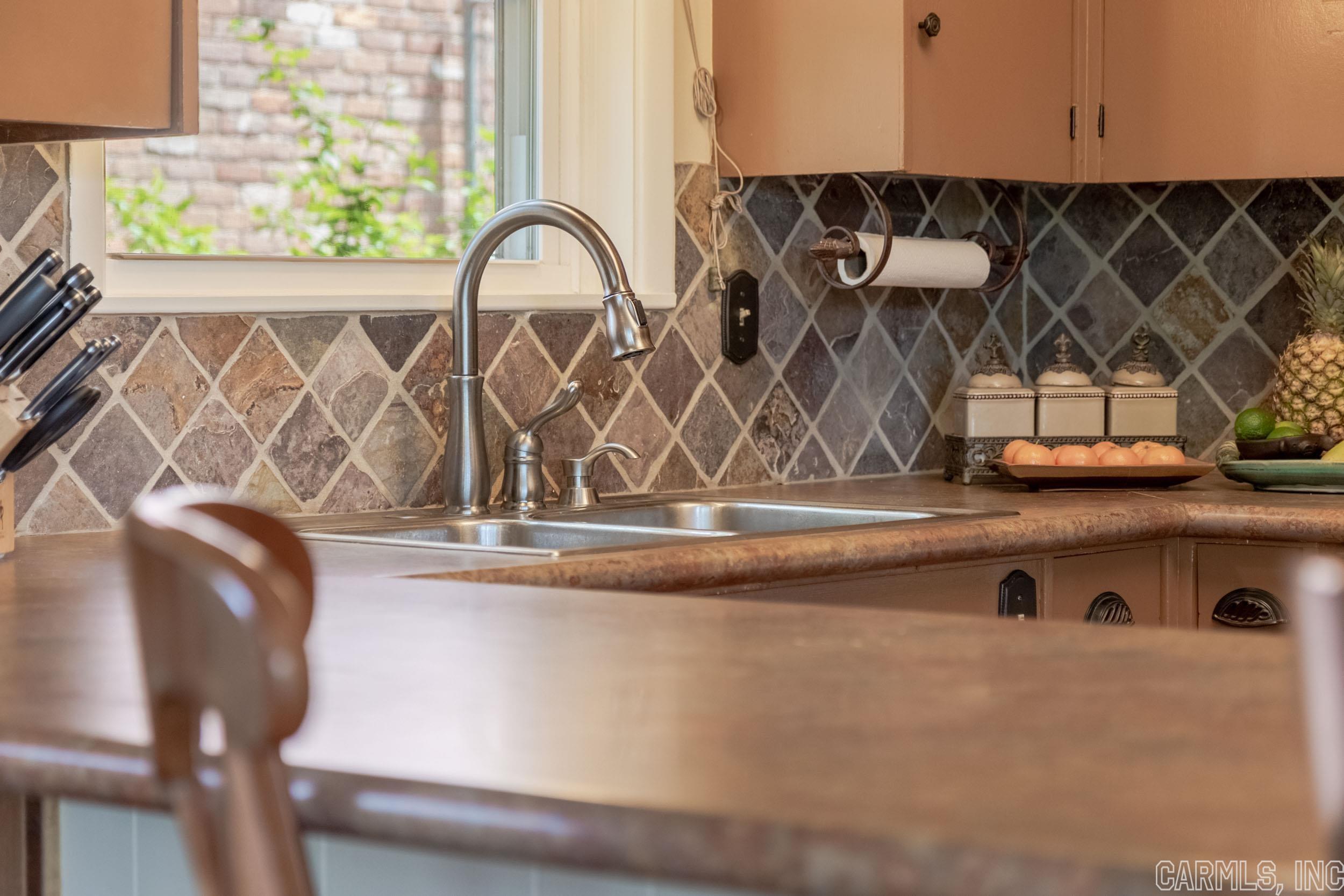 SHANNON HILLS - Residential