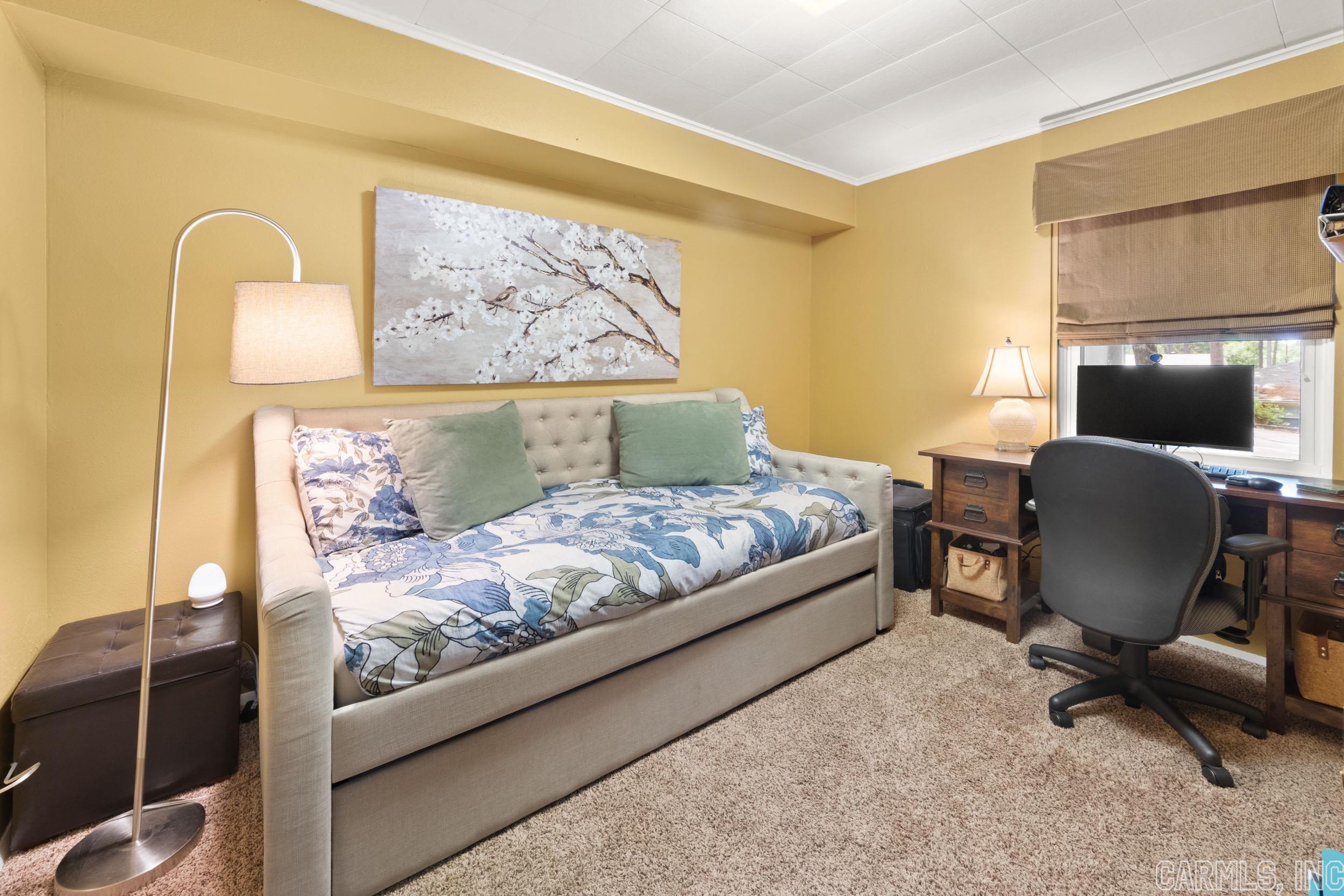 SHANNON HILLS - Residential