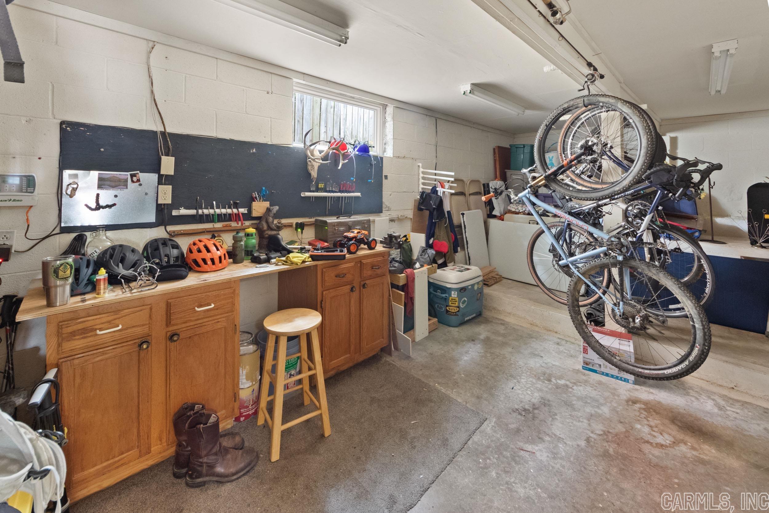 SHANNON HILLS - Residential