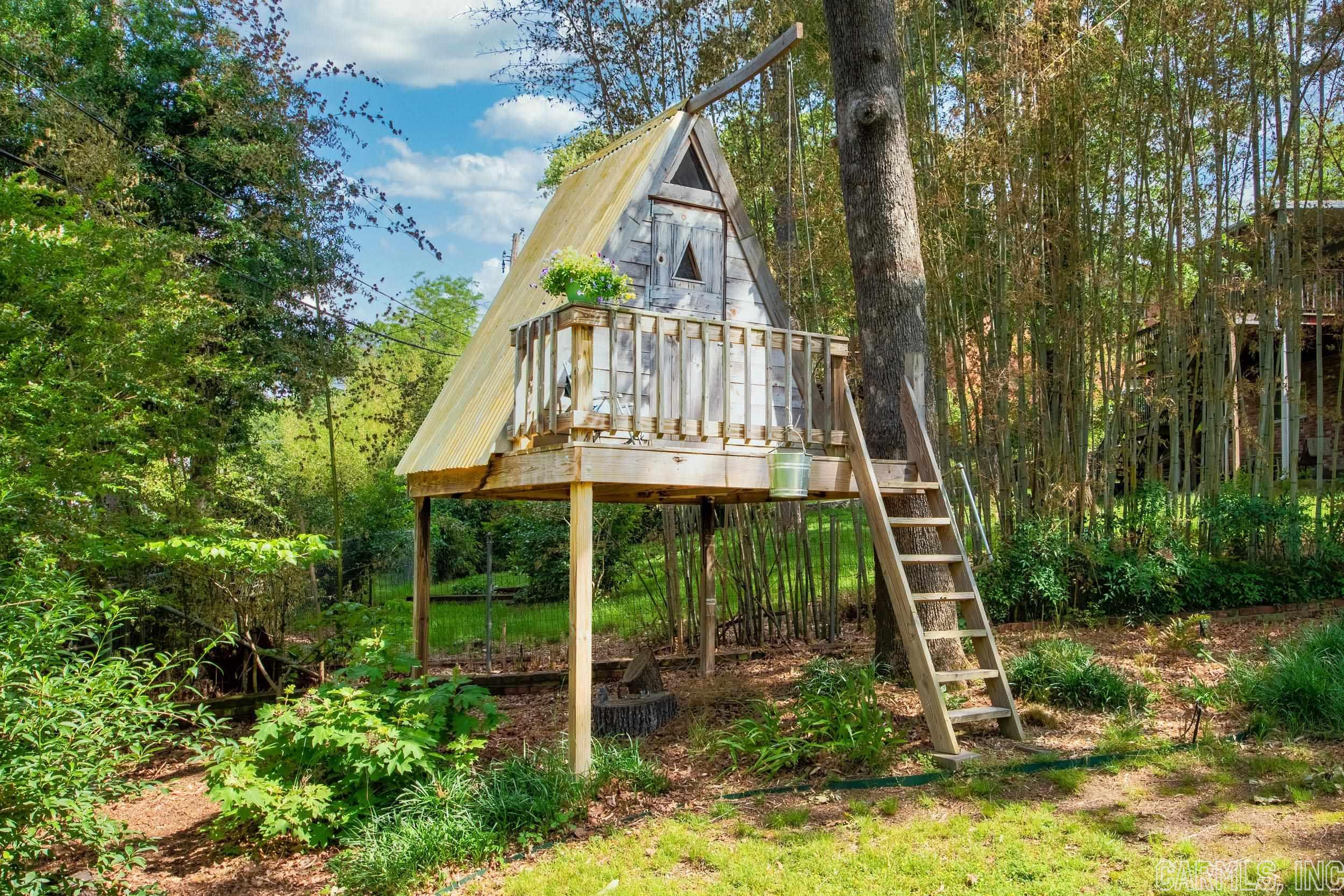 SHANNON HILLS - Residential