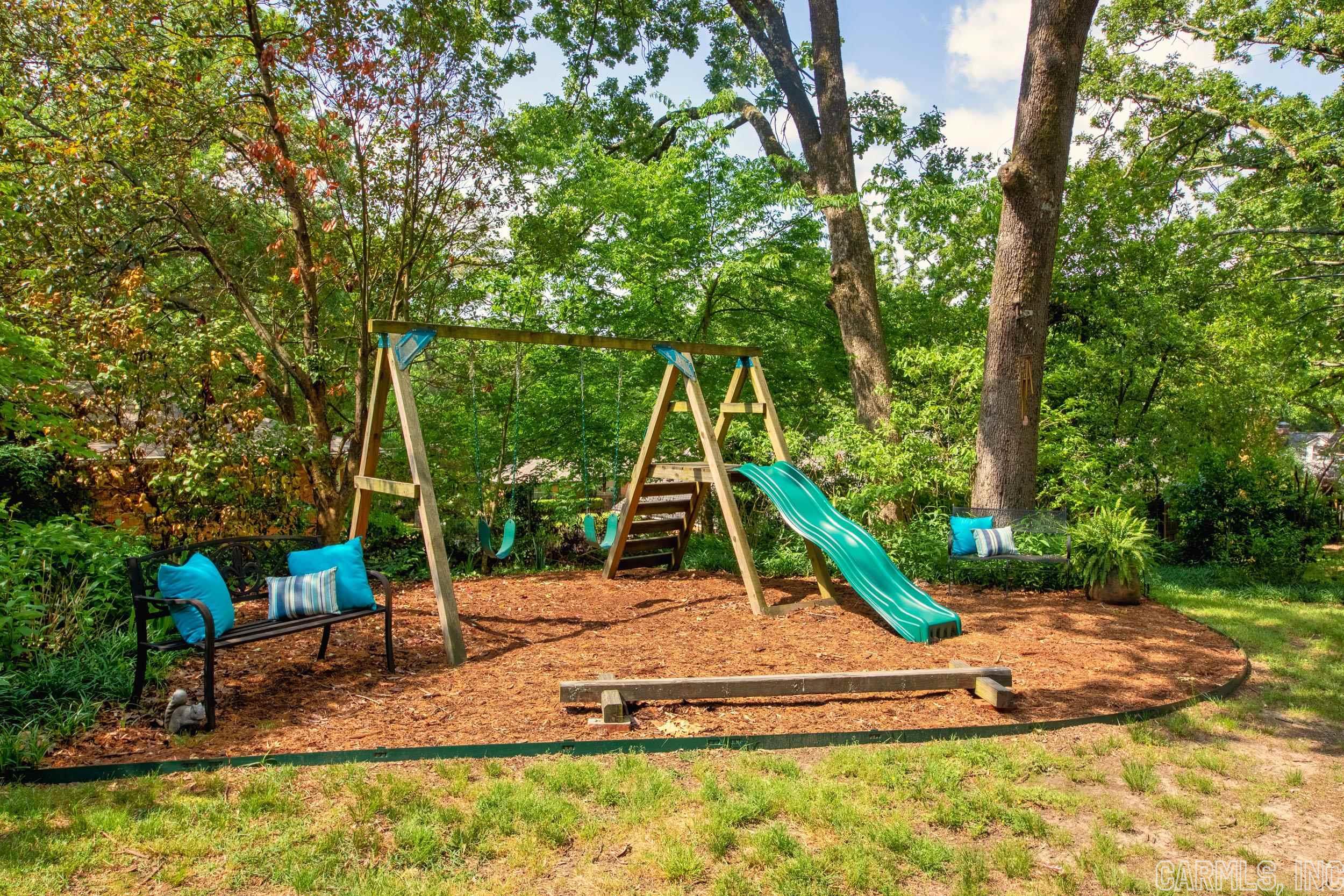 SHANNON HILLS - Residential