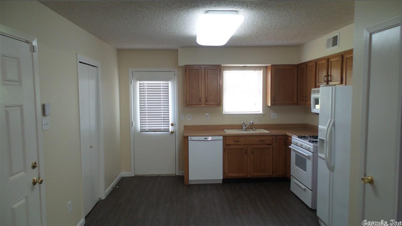 GIBRALTER HGTS - Residential Lease