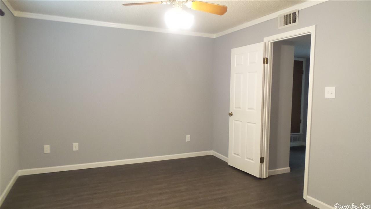 GIBRALTER HGTS - Residential Lease