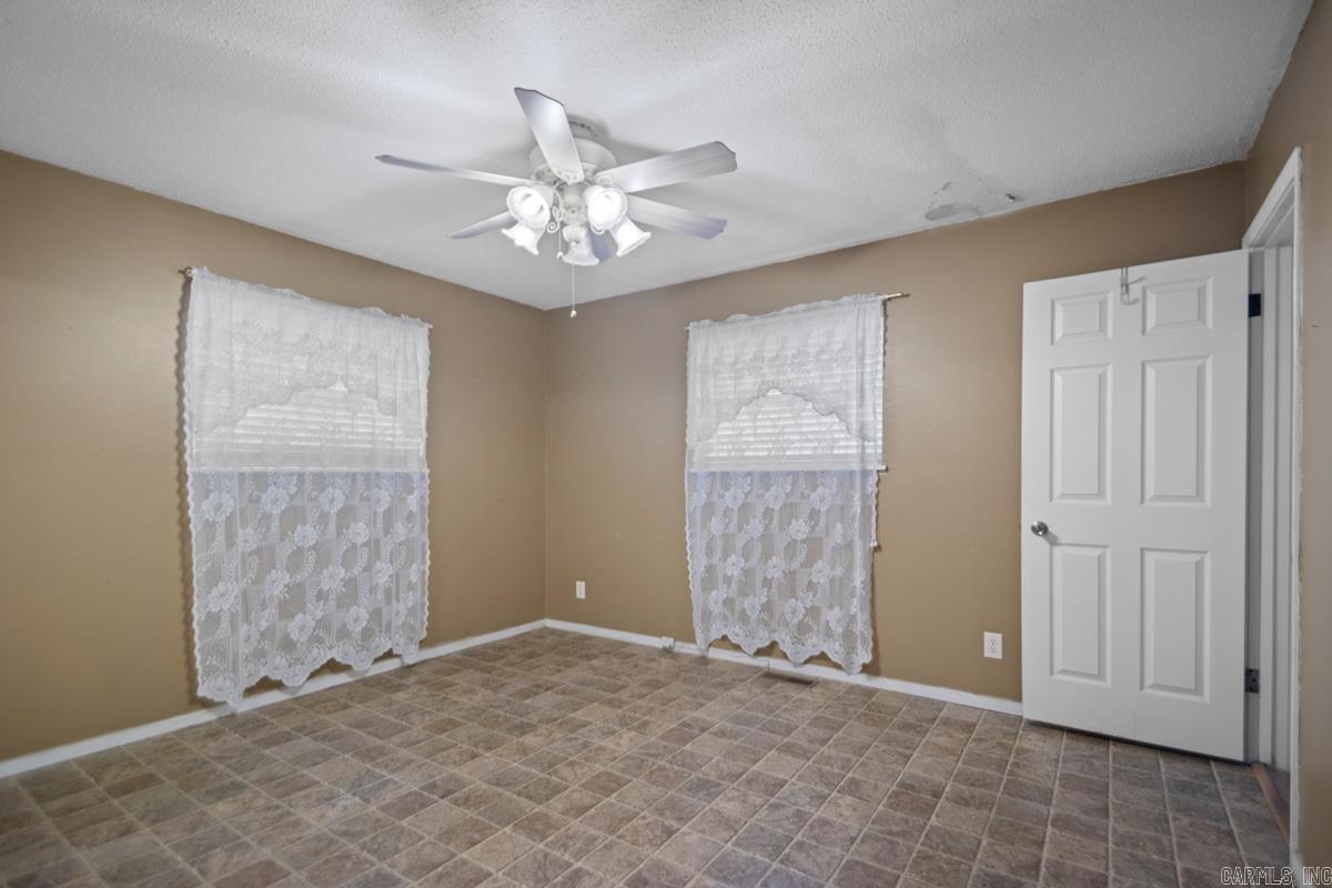 WOODED HILLS AMENDED - Residential