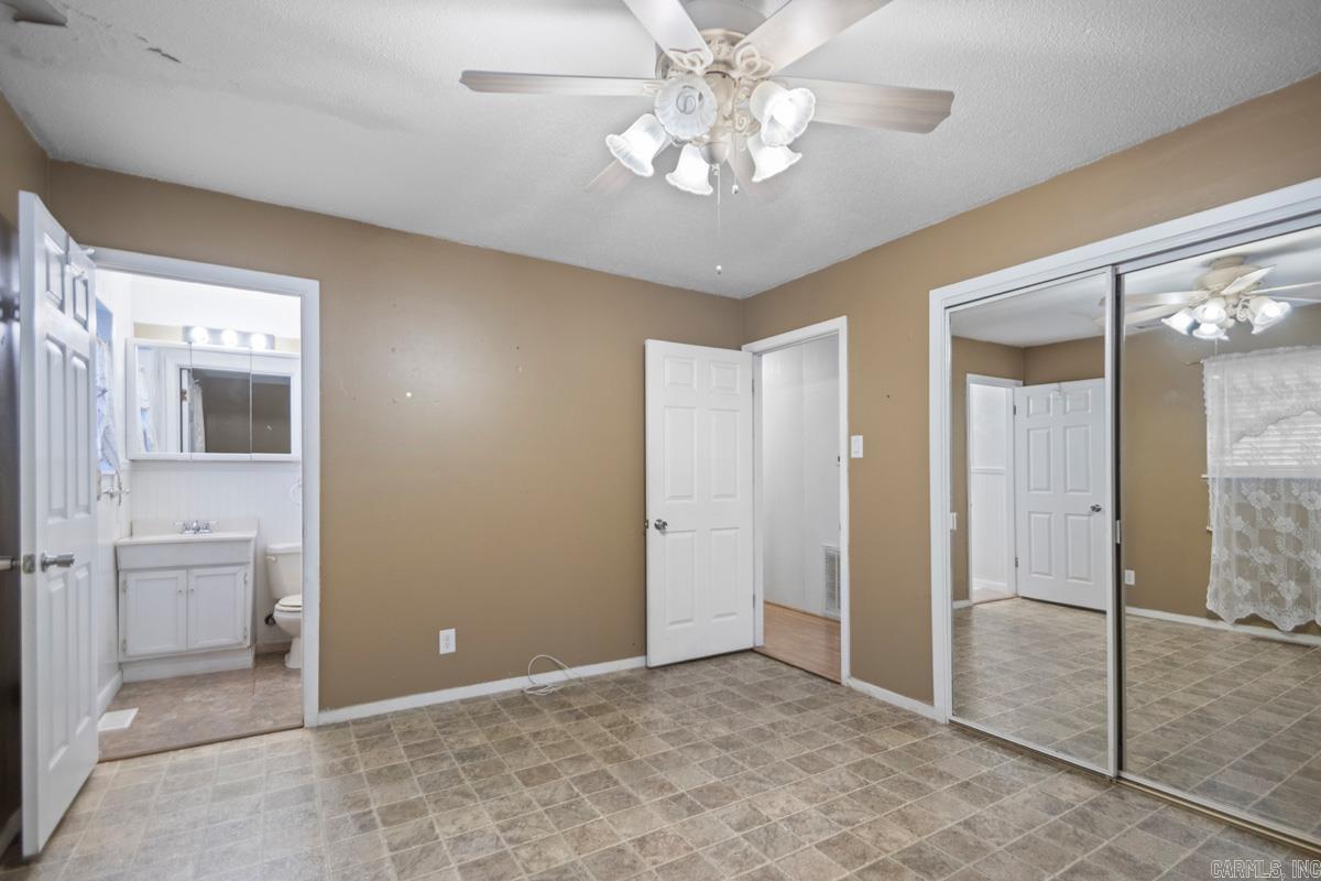 WOODED HILLS AMENDED - Residential