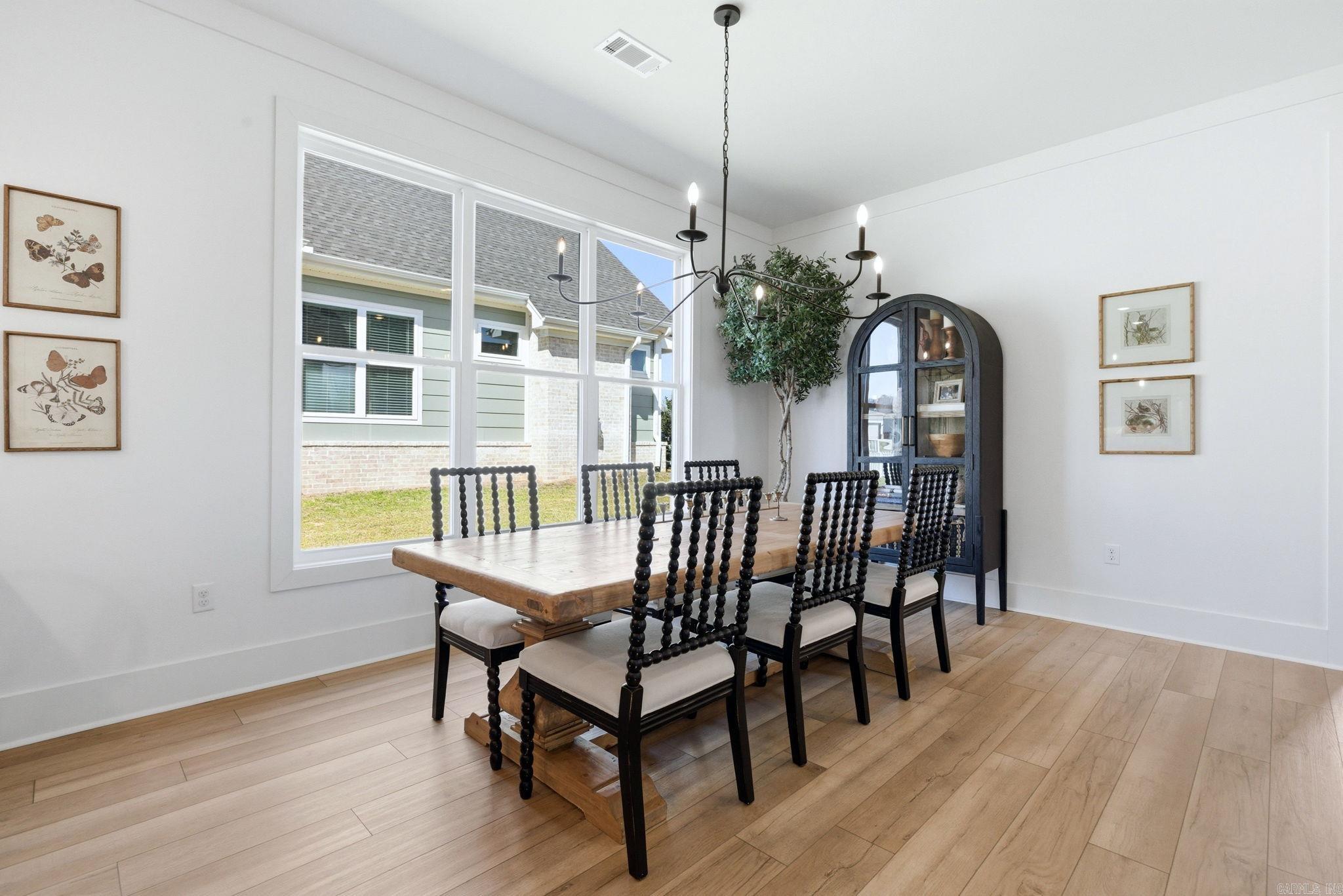 MIDTOWN BRYANT - Residential