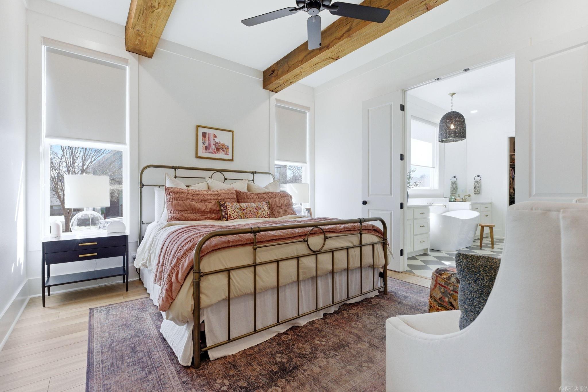 MIDTOWN BRYANT - Residential