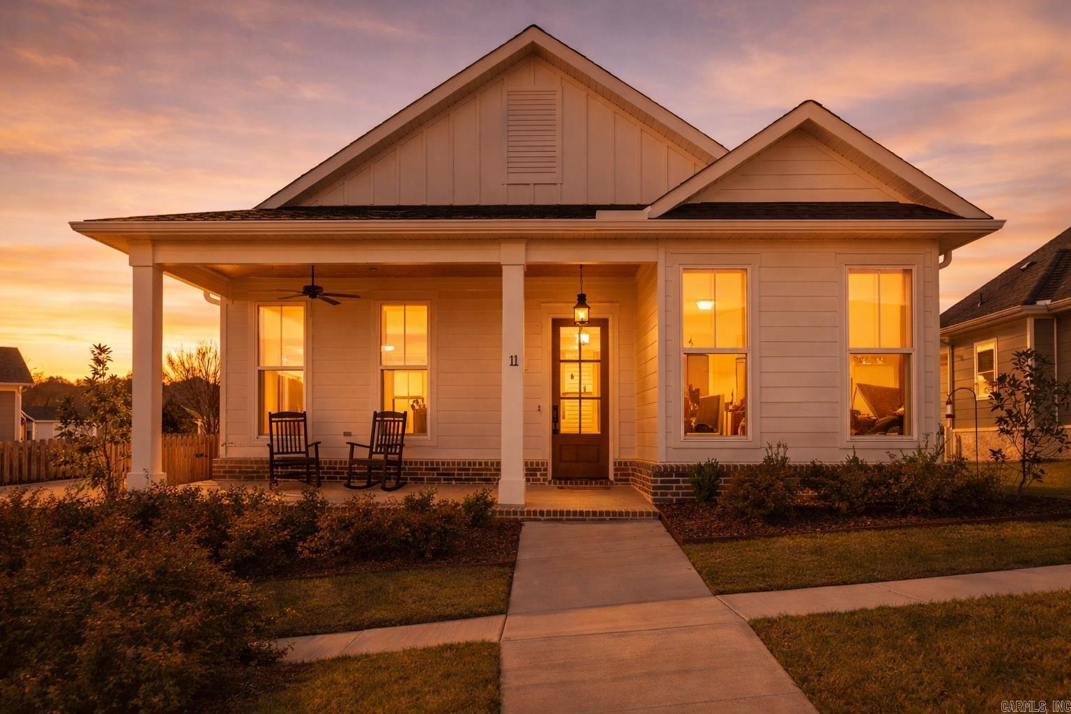 MIDTOWN BRYANT - Residential