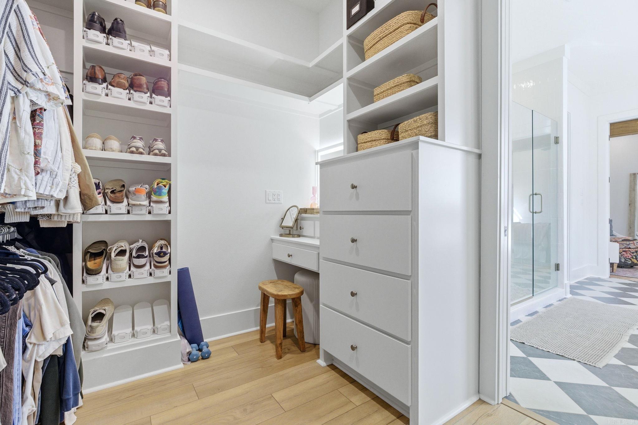 MIDTOWN BRYANT - Residential