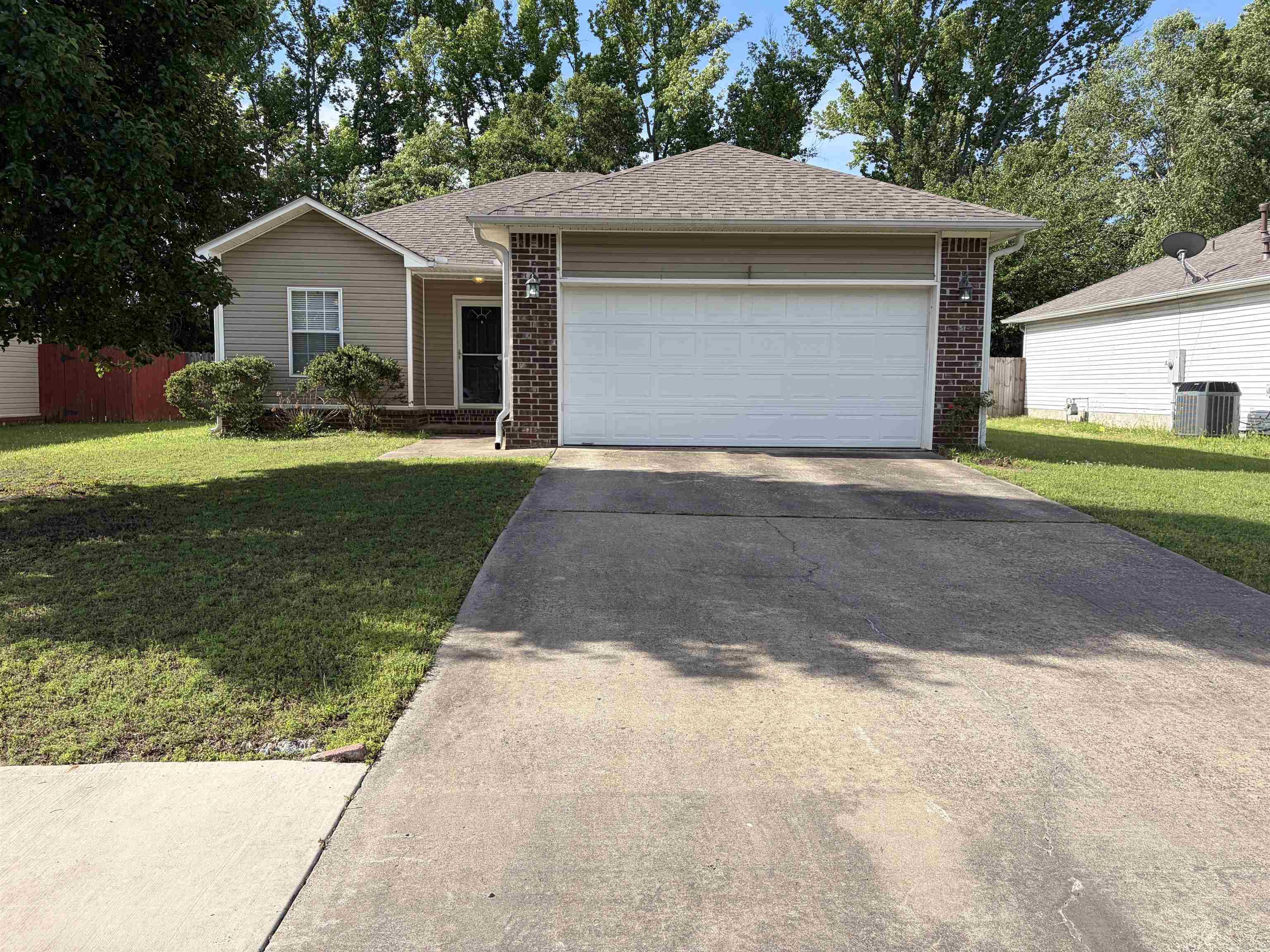 Weatherwood - Residential Lease