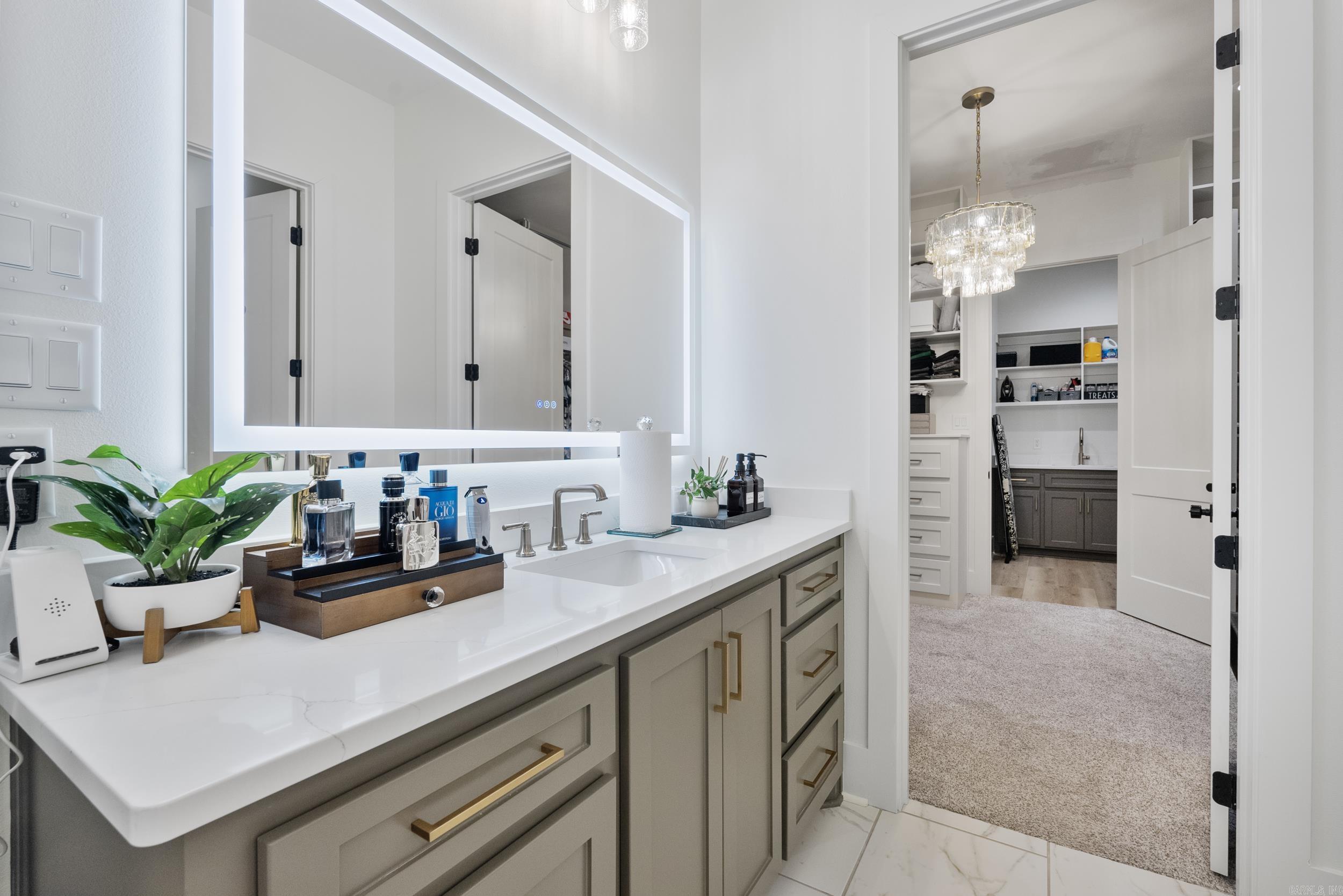 WESTRIDGE SUB - Residential