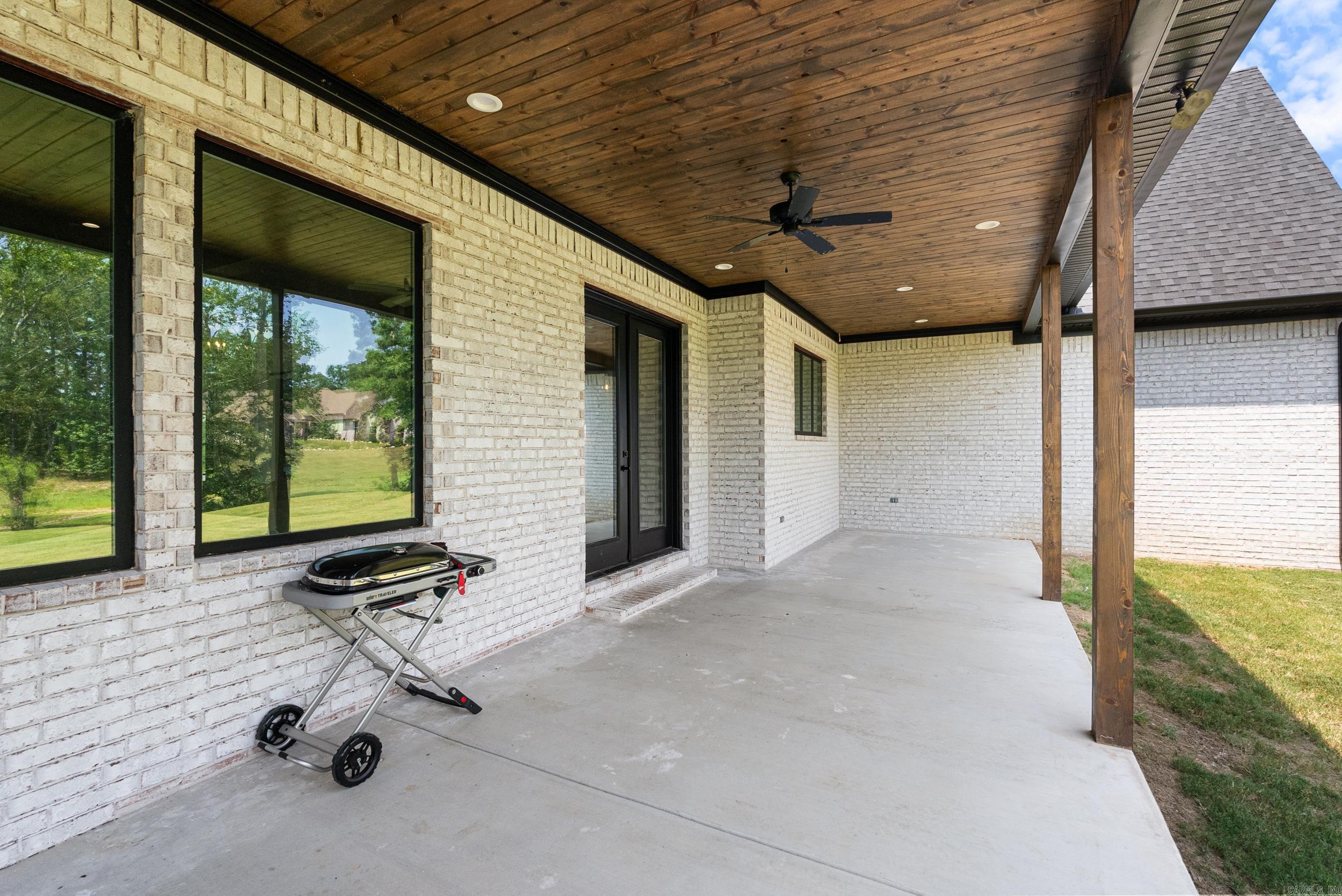 WESTRIDGE SUB - Residential