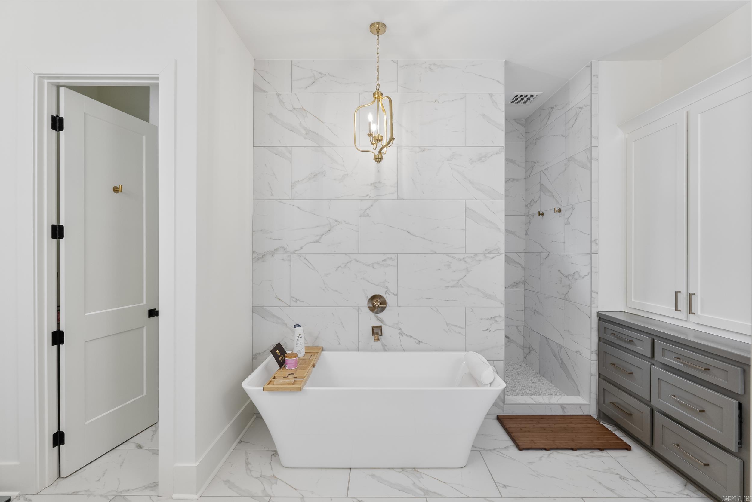 WESTRIDGE SUB - Residential