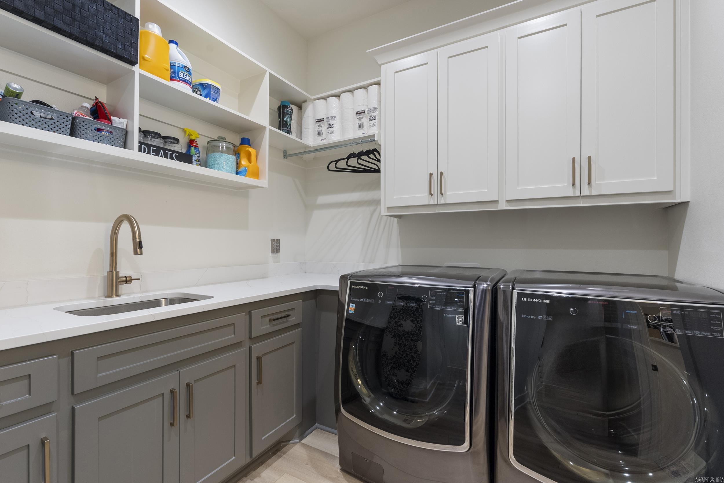 WESTRIDGE SUB - Residential